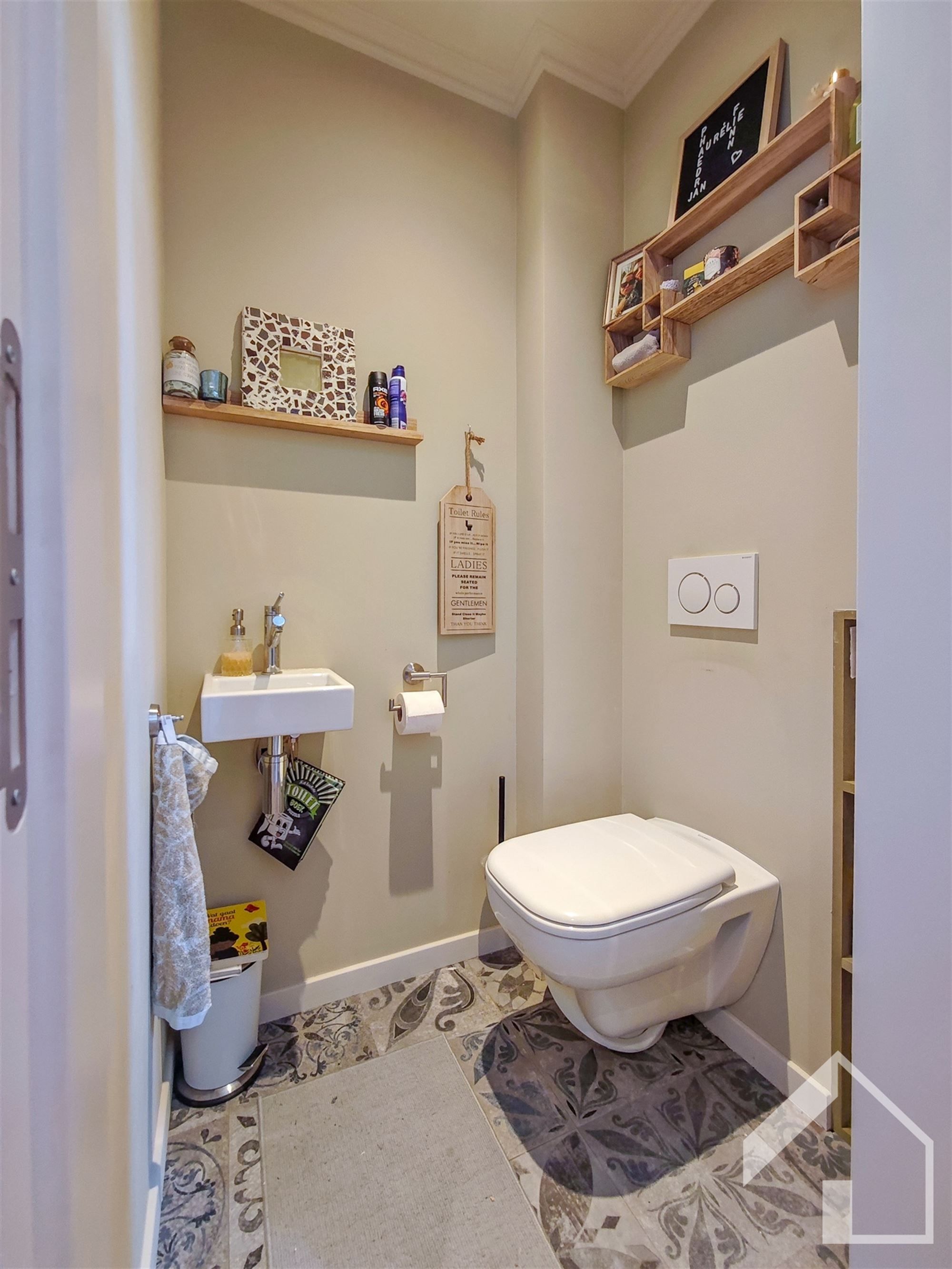 Instapklare woning met handelspand! foto 17