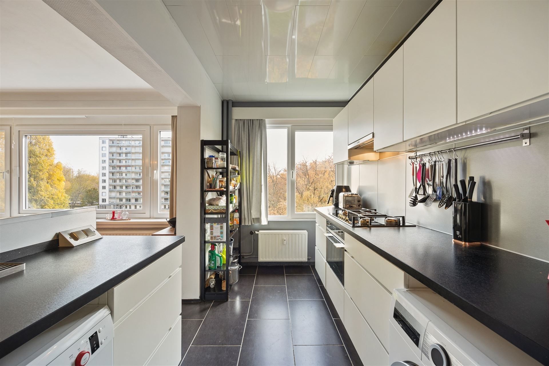 Licht en Energiezuinig Appartement met Uitzicht op Antwerpen foto 4