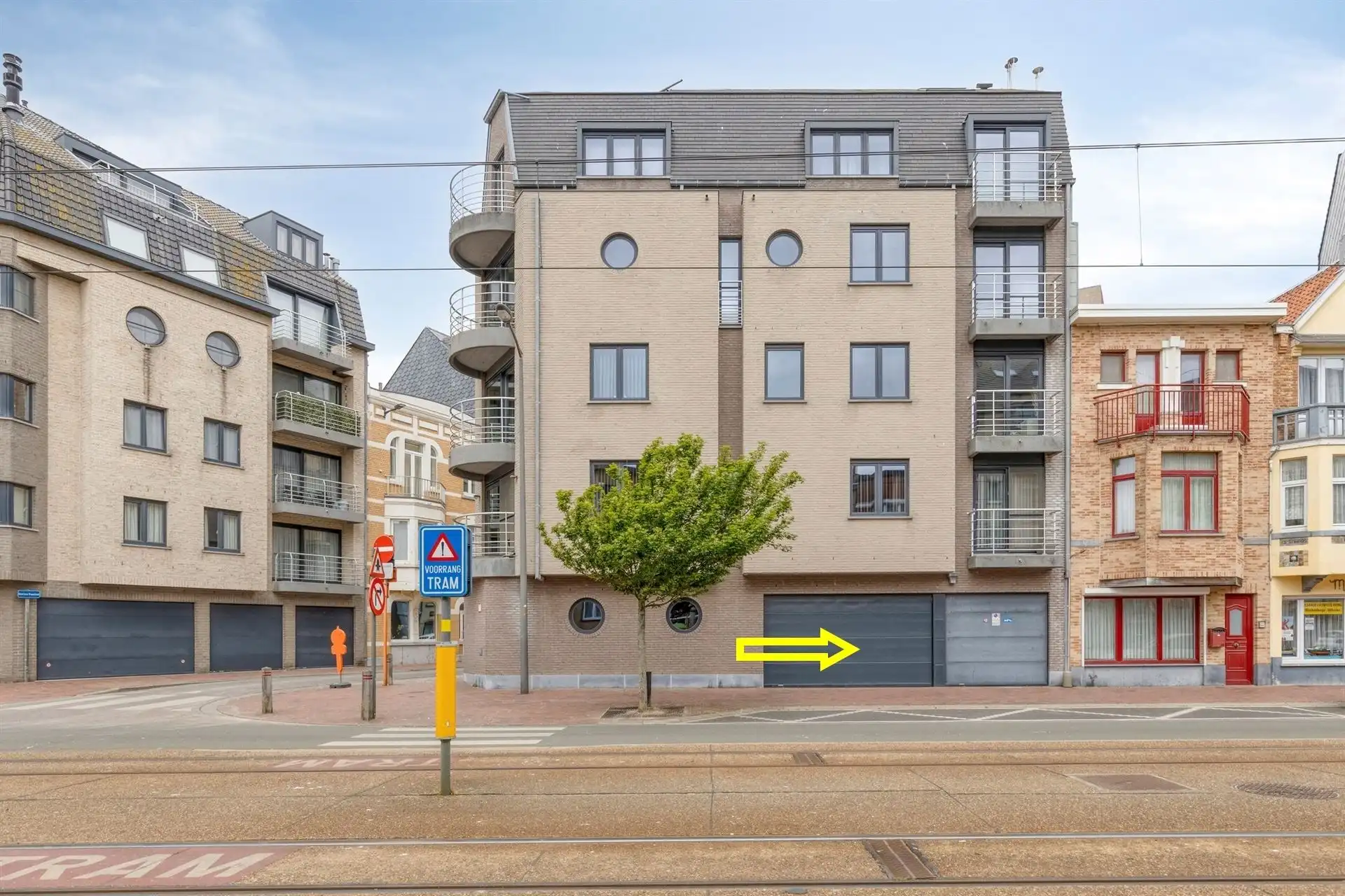 ZONNIG / STAANPLAATS  foto 30