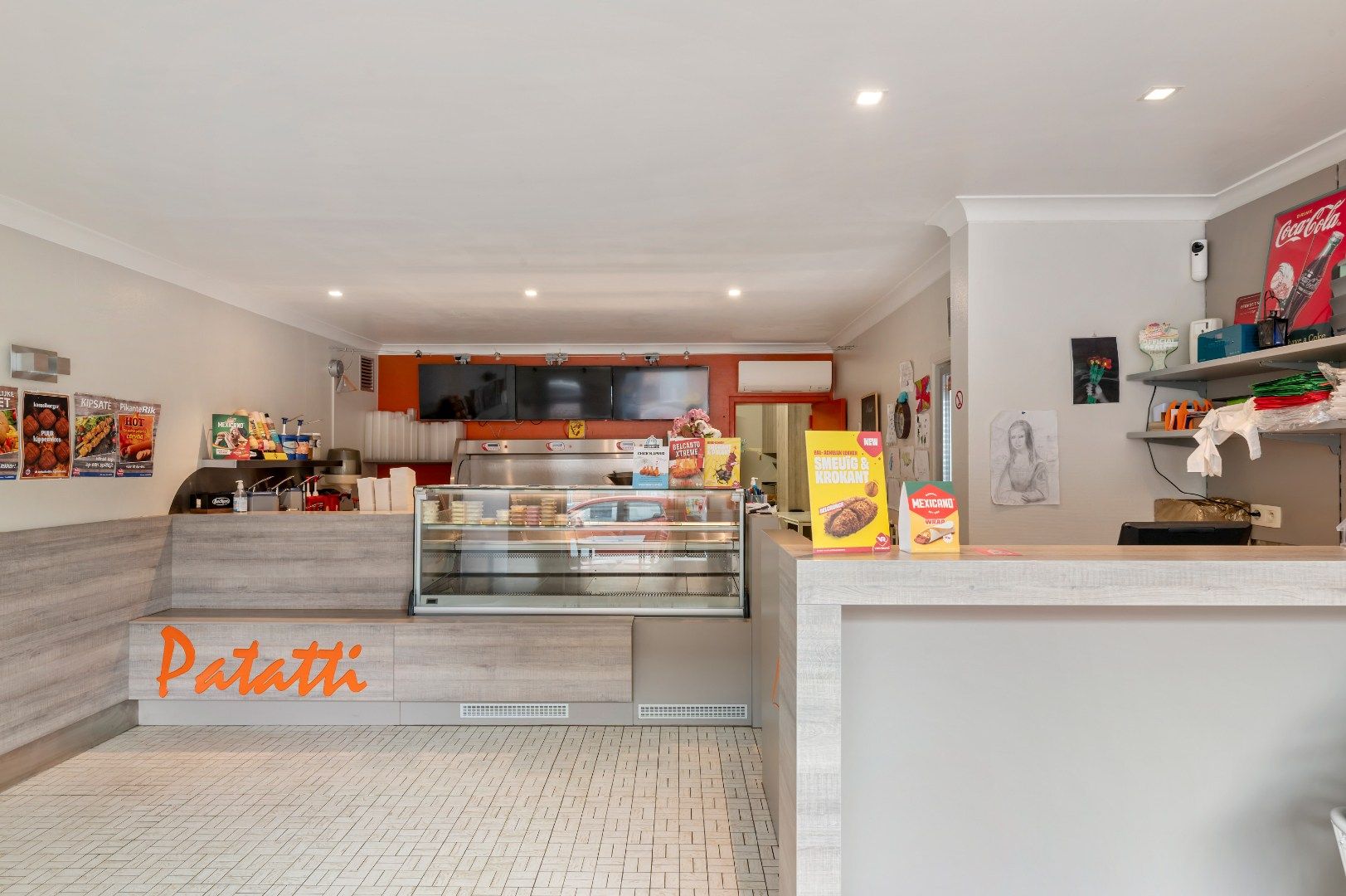 Handelspand in Olen met horeca- en andere mogelijkheden met bovenliggend appartement foto 5