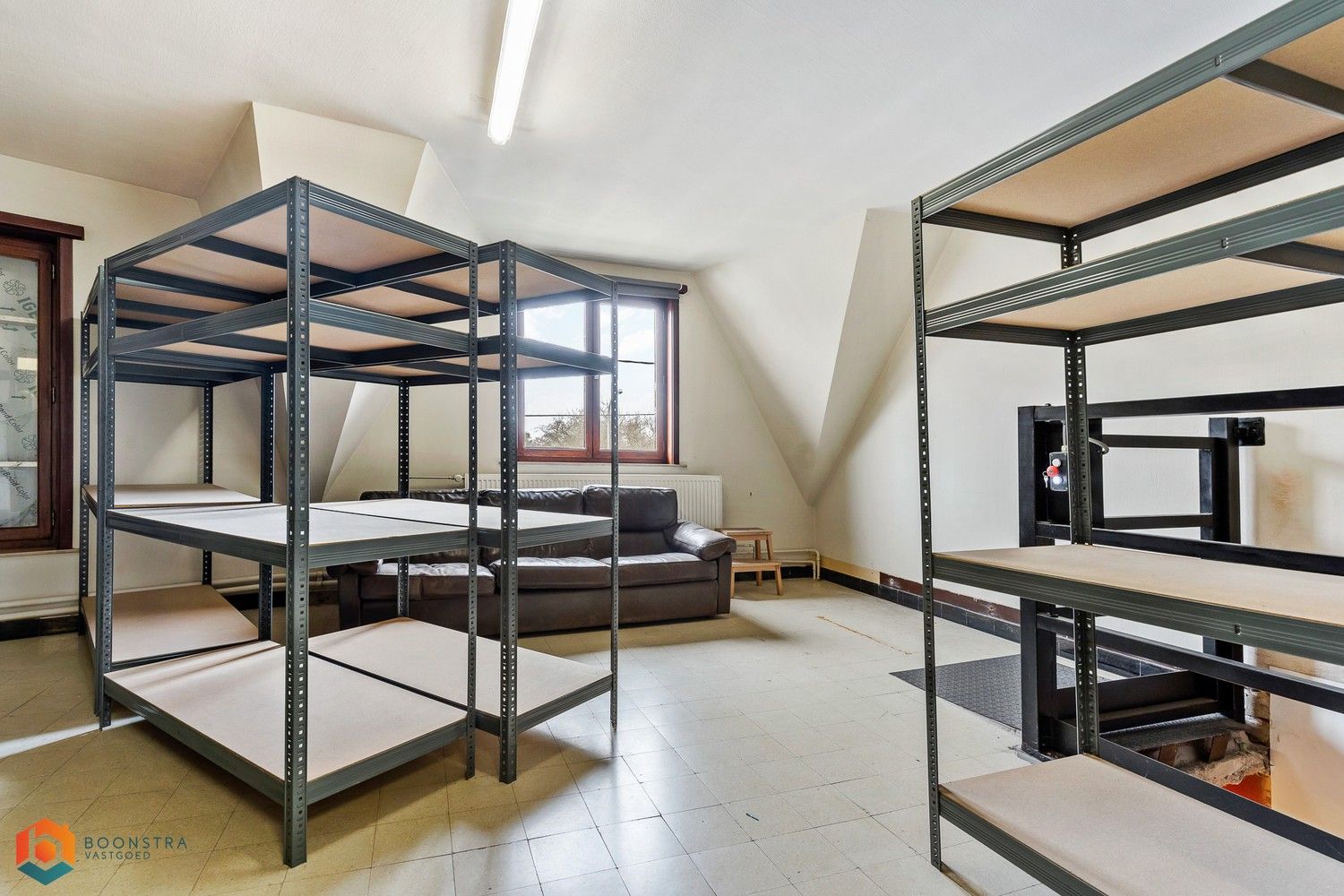 Handelspand op toplocatie met grote visibiliteit en veelzijdige mogelijkheden (1030m2) foto 29