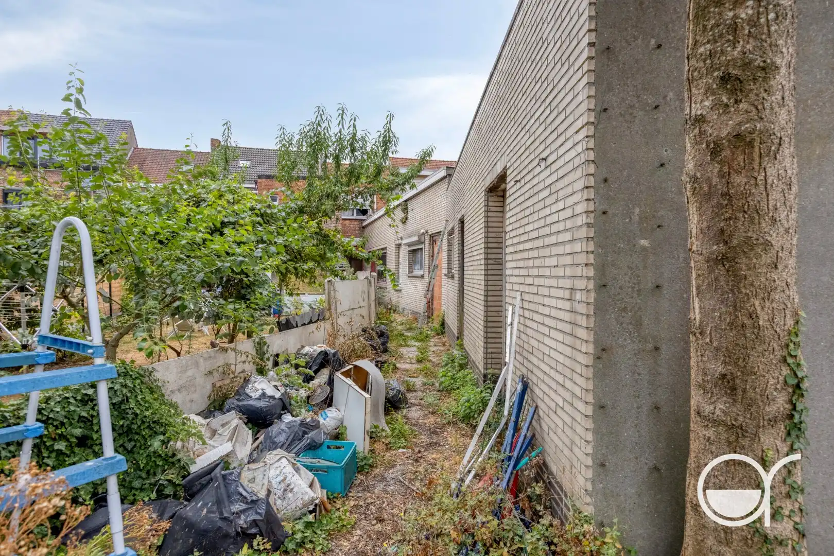 Te renoveren handelshuis met tal van mogelijkheden  foto 15