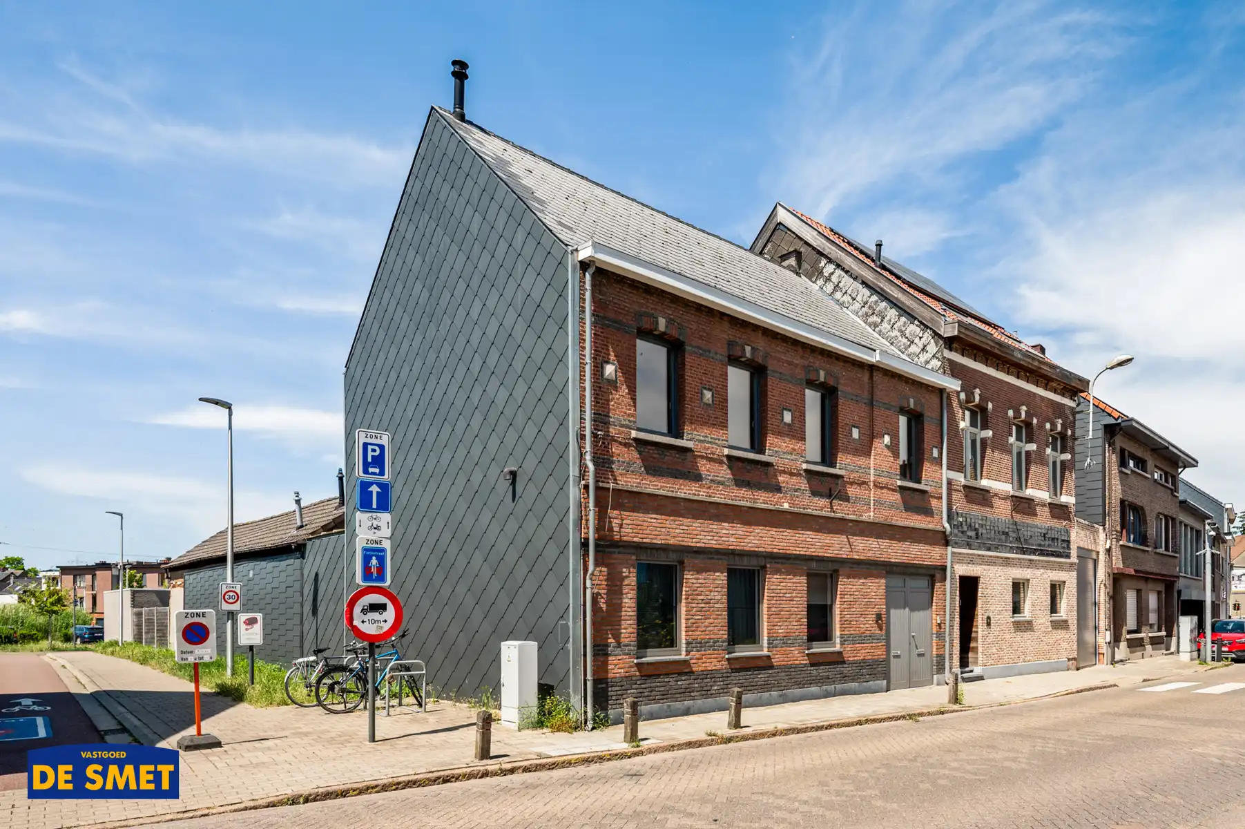 Ruim te renoveren duplex appartement met terras in centrum foto 19