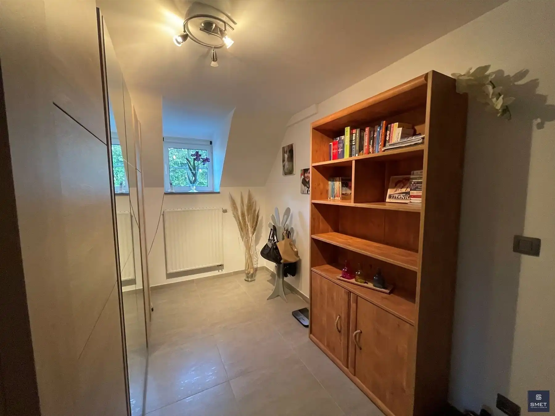 PRACHTIGE VILLA MET 4 SLPKS EN DUB GARAGE foto 24