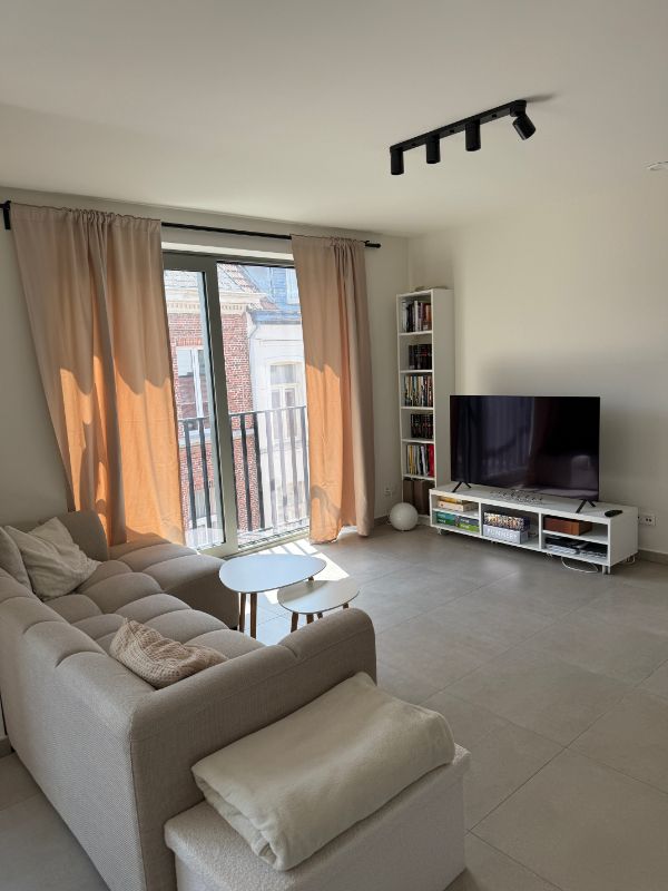Centraal gelegen recent appartement met 1 slaapkamer. foto 5