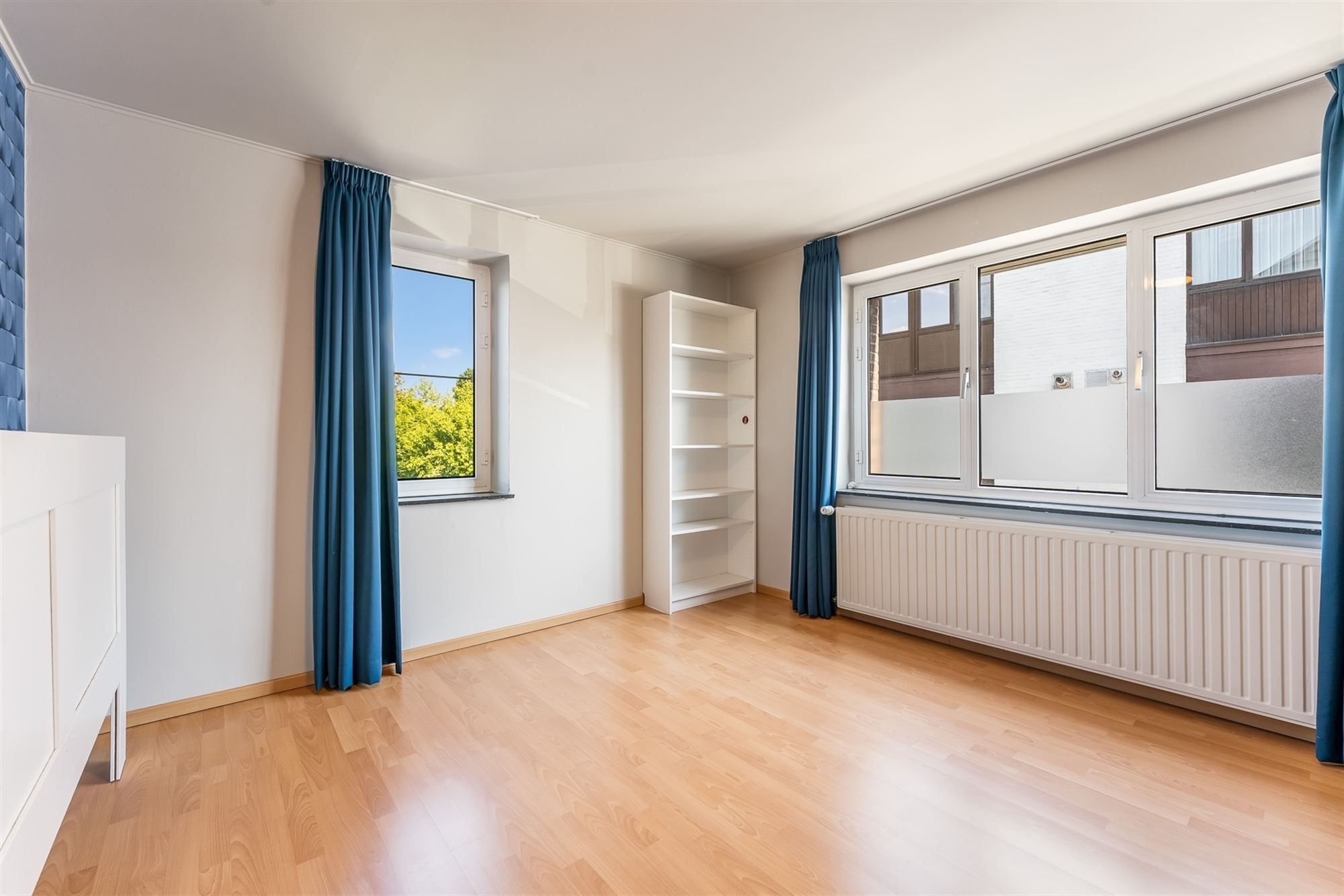 ZEER GOED GELEGEN, RUIME WONING  MET PRAKTIJKRUIMTE EN MOGELIJKHEID TOT 4 SLAAPKAMERS TE ZONHOVEN foto 15