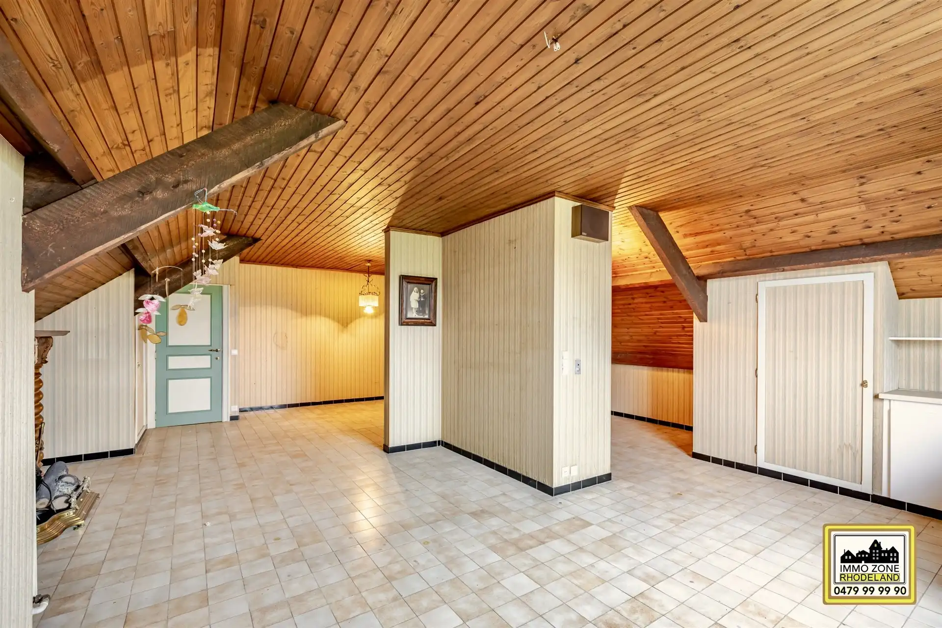 Bijzonder unieke villa met 4 slpks op rustige locatie foto 23