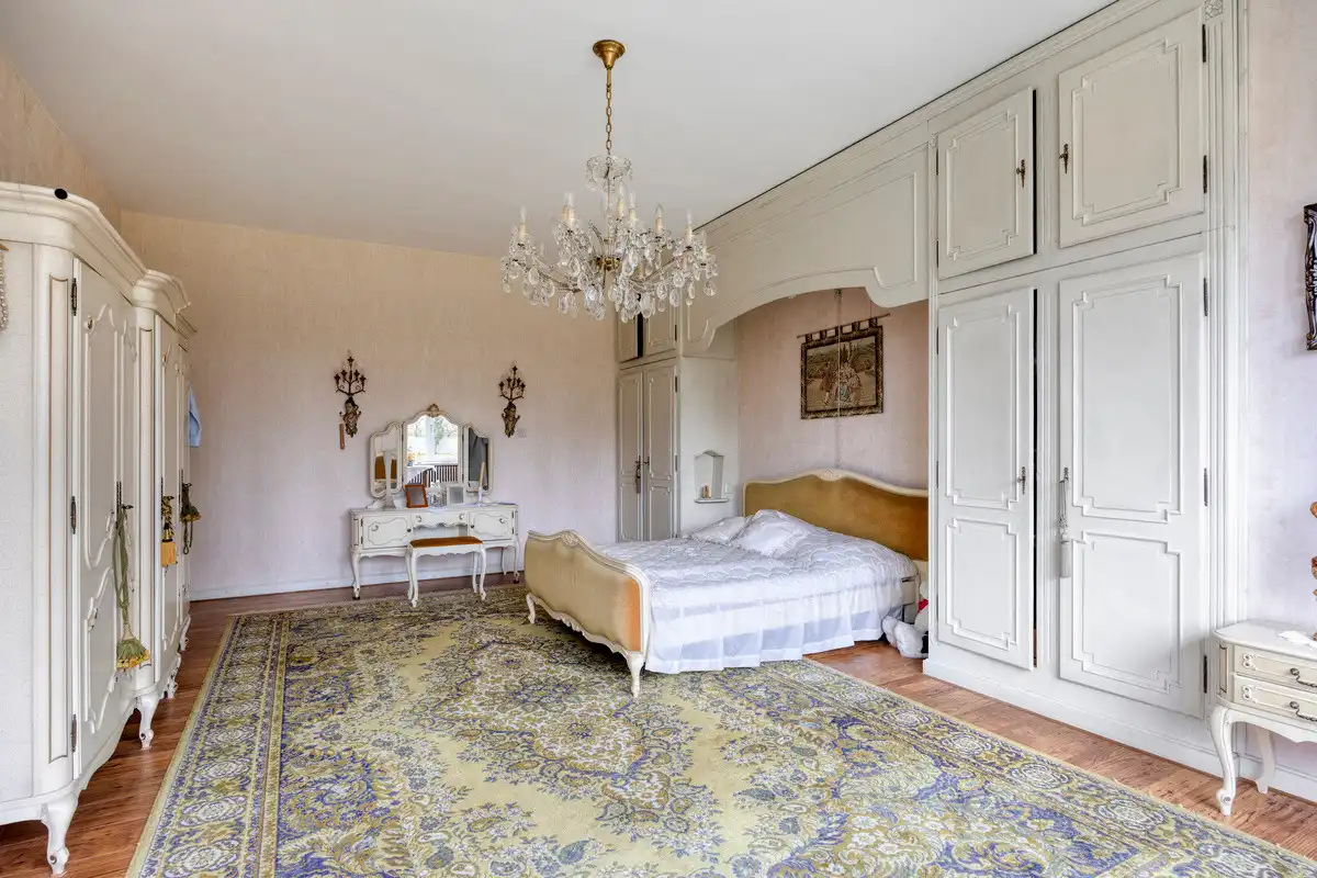 EXCLUSIEF VILLA-LANDHUIS OP 1HA09A87CA AAN STANDSRAND BILZEN. foto 19