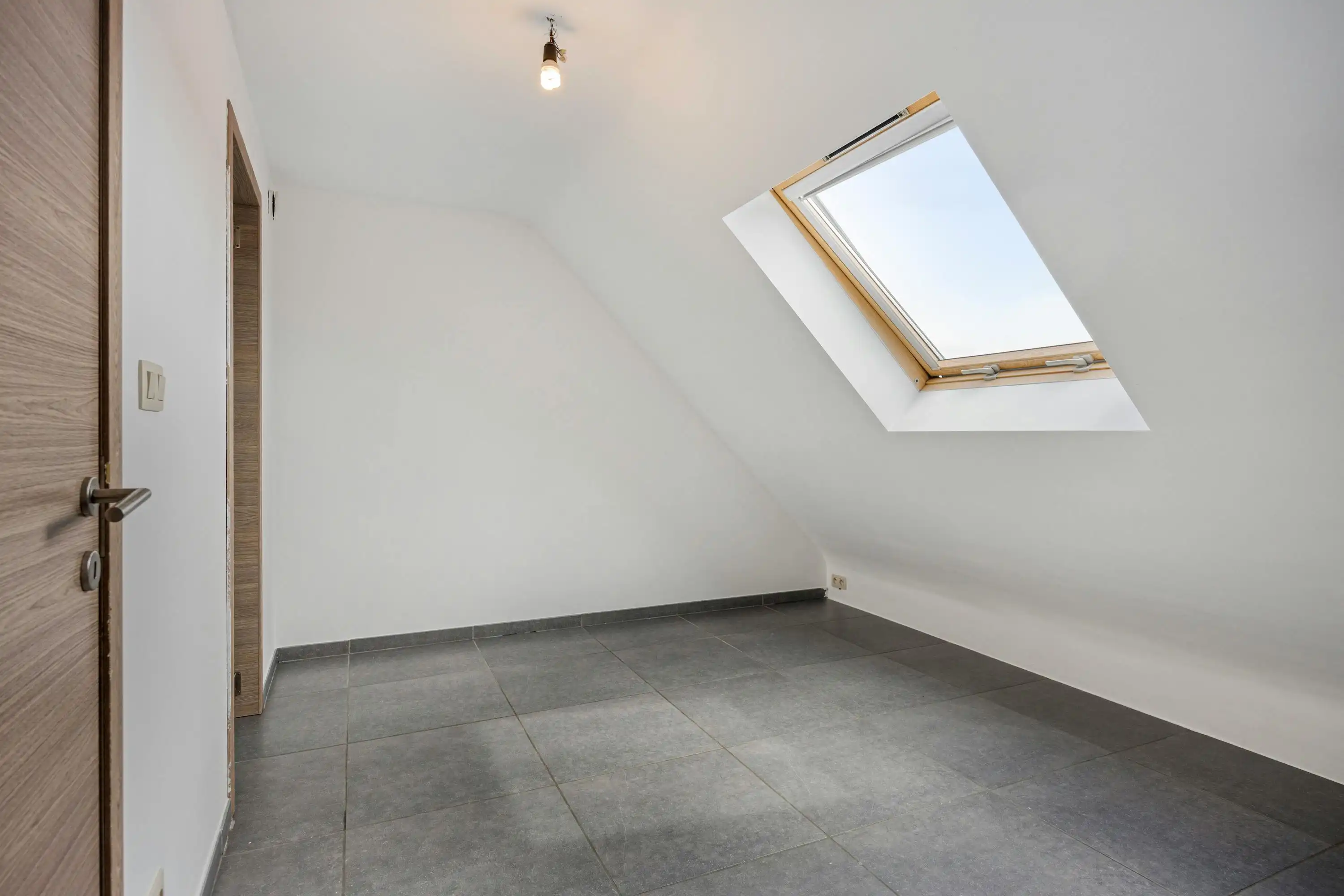 Energiezuinig huis met 4 slaapkamers en magazijn in Boom foto 20