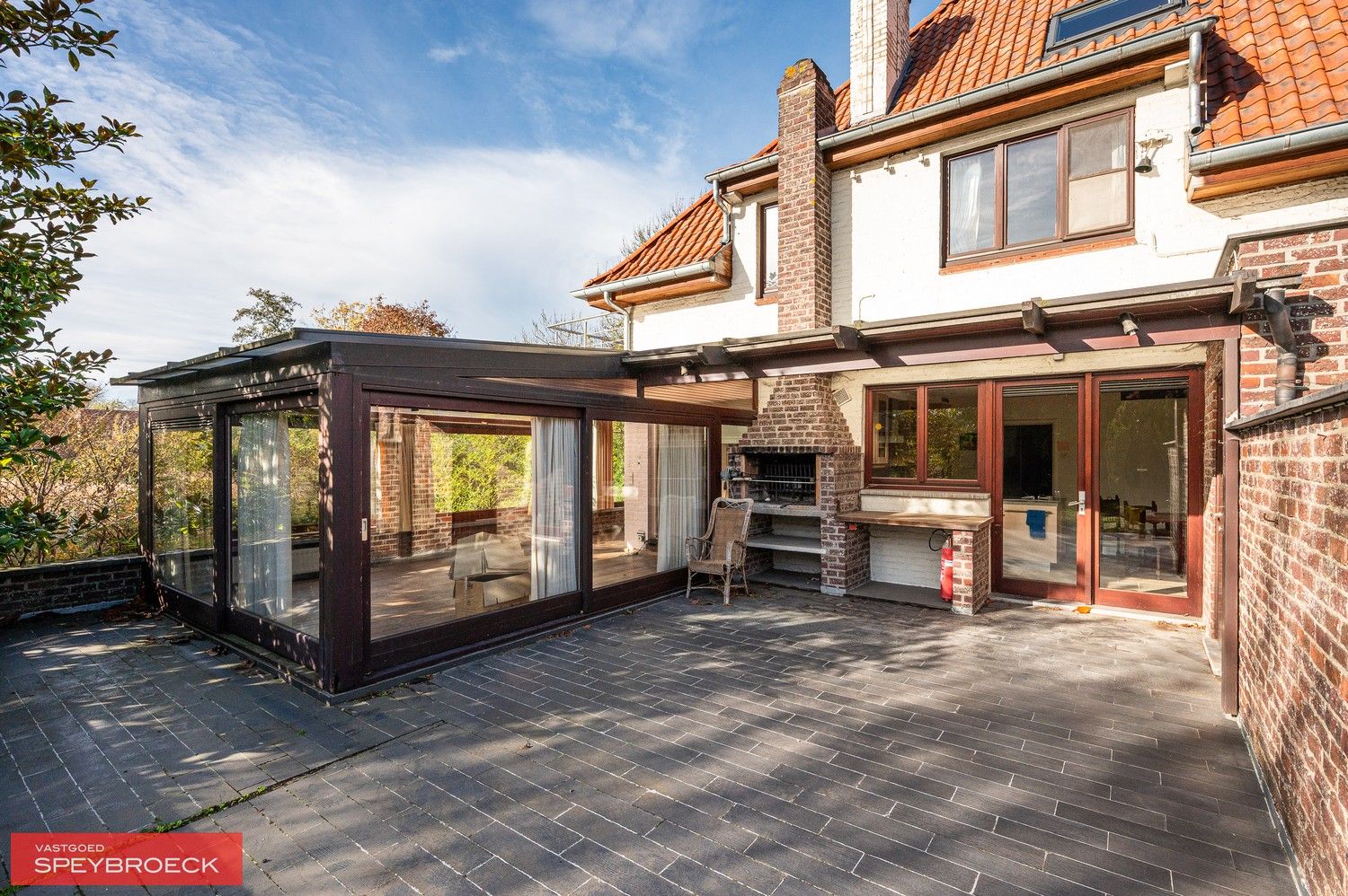 TE KOOP IN ASTENE foto 2