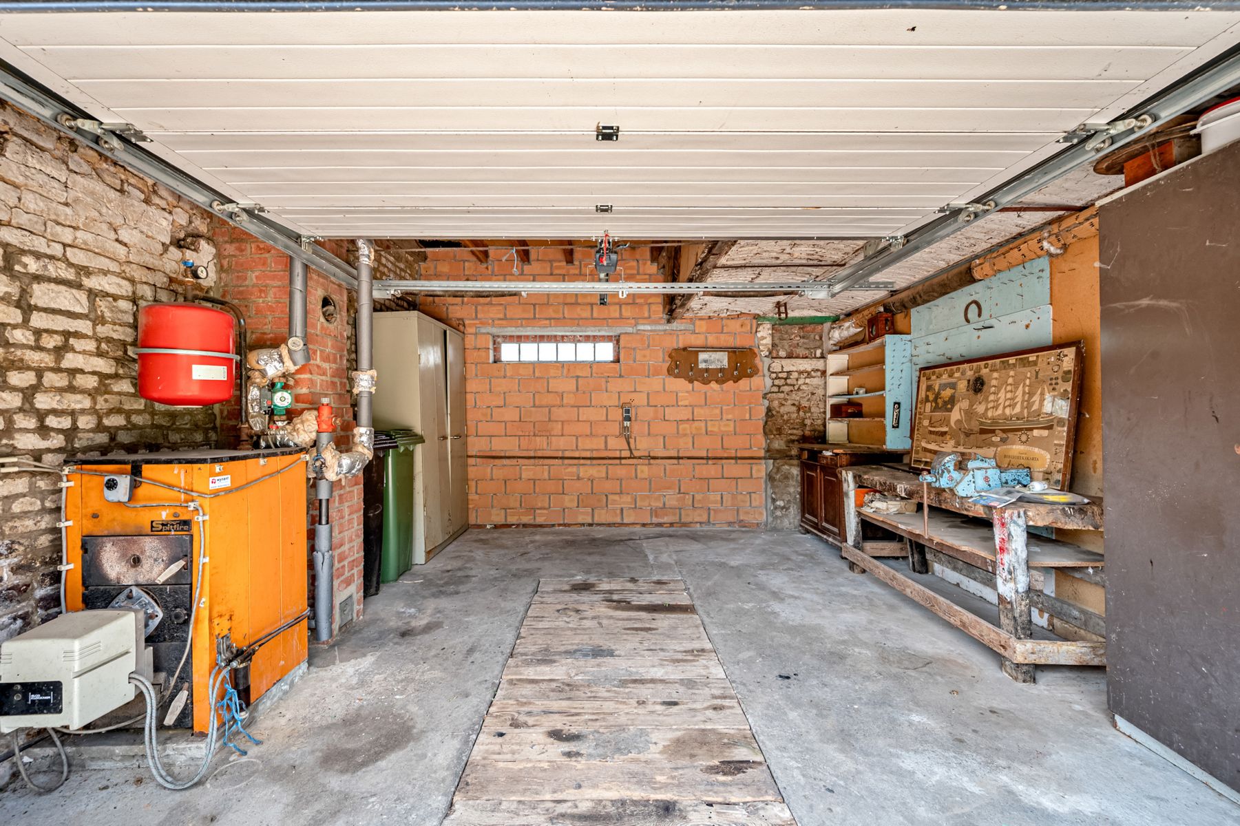Landelijk gelegen renovatieproject met prachtig uitzicht  foto 22