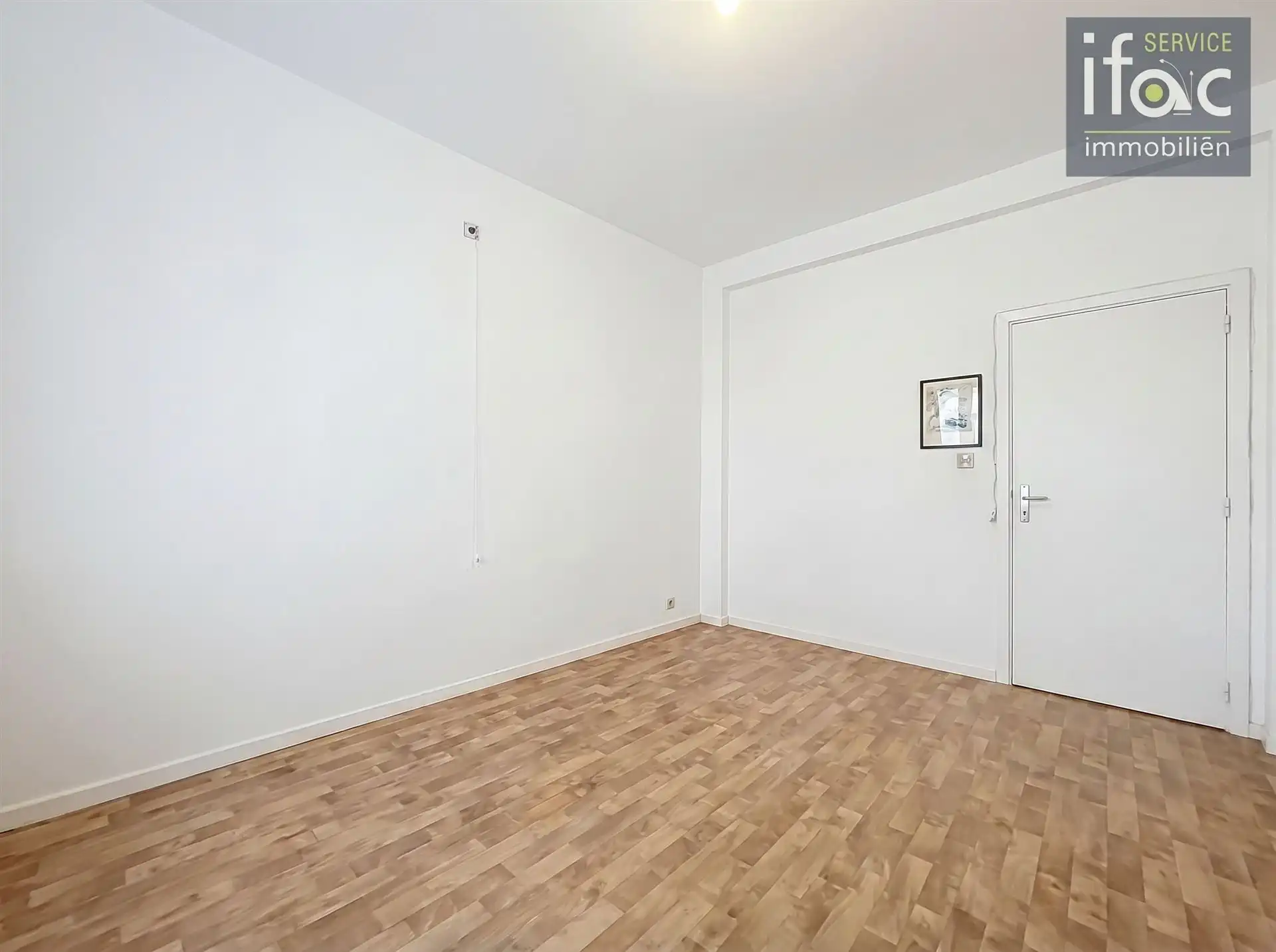 Lichtrijk goed onderhouden appartement op de 4e verdieping foto 11