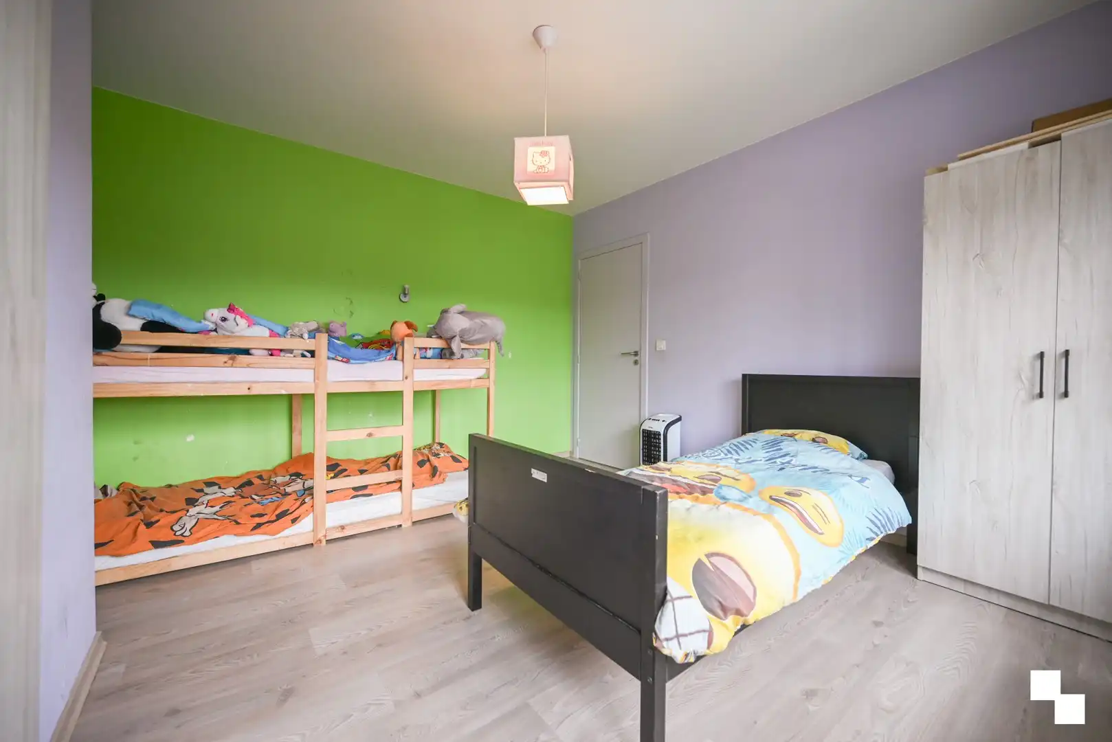 Energiezuinige, gerenoveerde gezinswoning met inpandige garage foto 28