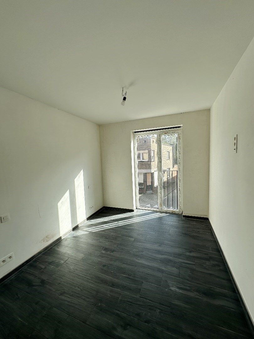 Twee slaapkamer appartement met ruim terras foto 4