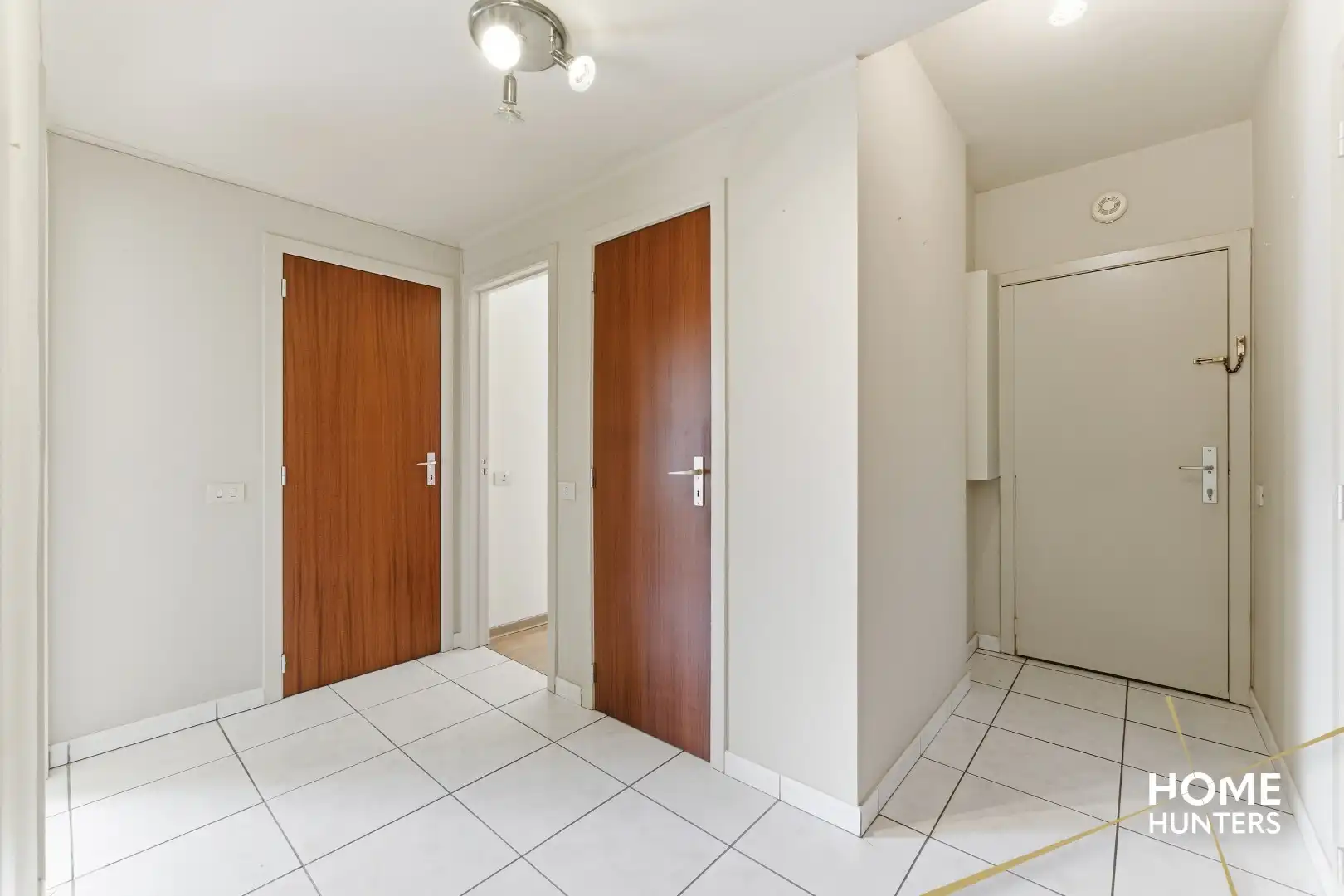 Instapklaar gelijkvloers appartement met 2 slaapkamers en ruime tuin foto 14