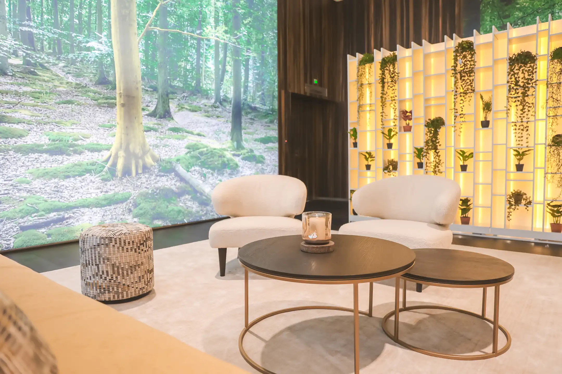 Ruim en Licht Kantoor met Uitzicht op de E313 foto 7