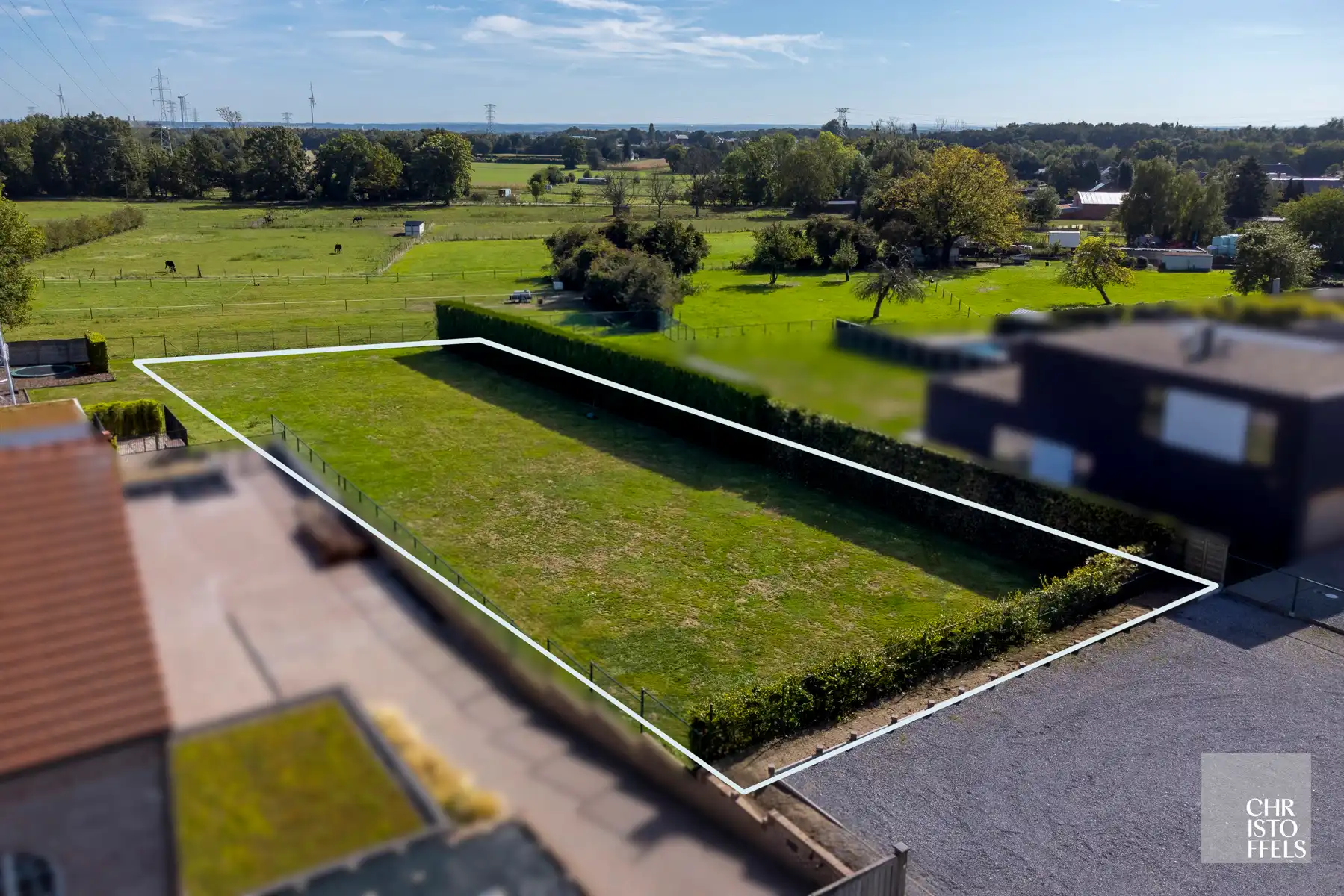 Rustig gelegen bouwgrond voor open bebouwing  (1.497m²)! foto {{pictureIndex}}