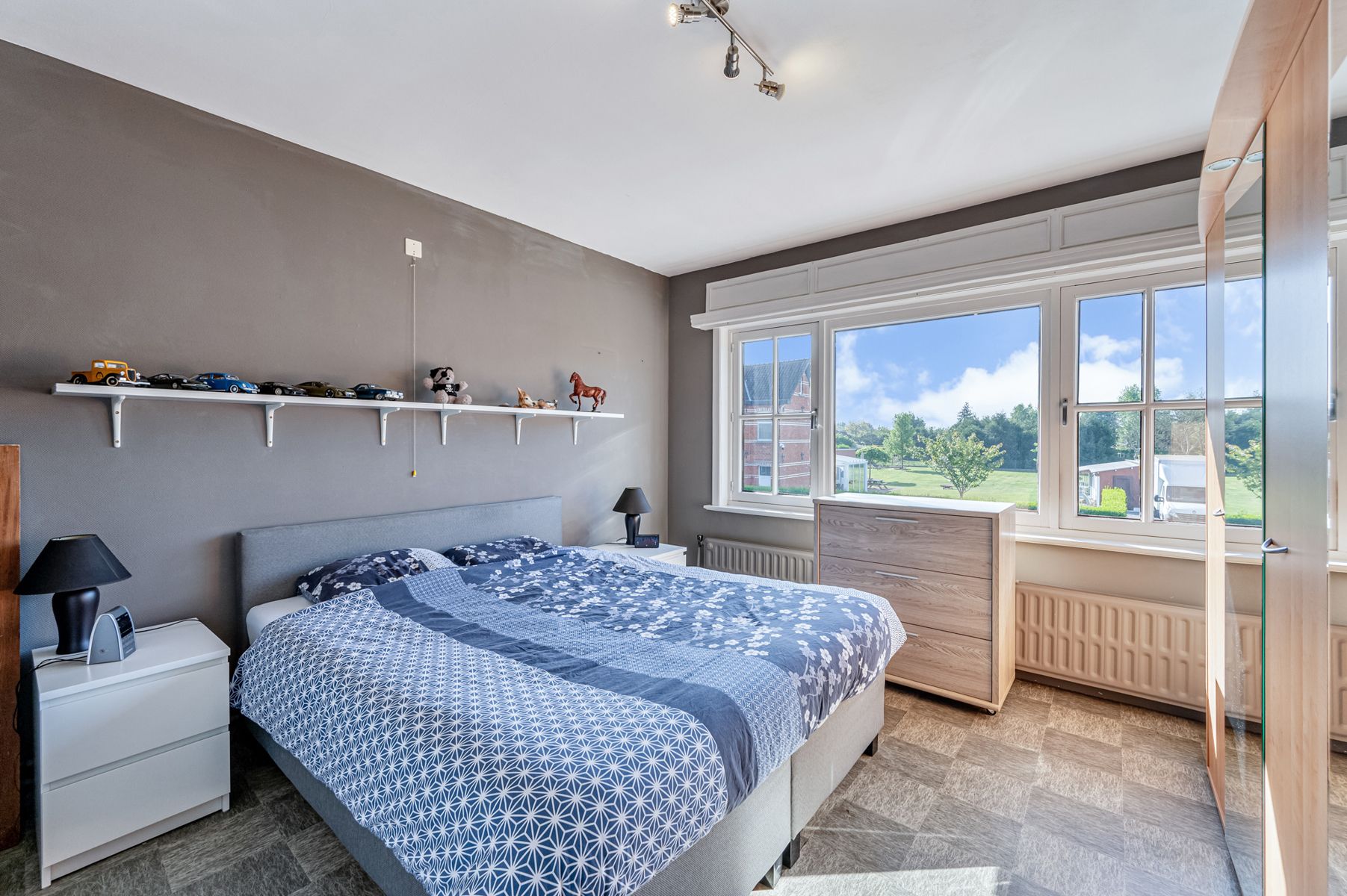 Centrum Merelbeke: woning met 3 slaapkamers en grote garage  foto 9