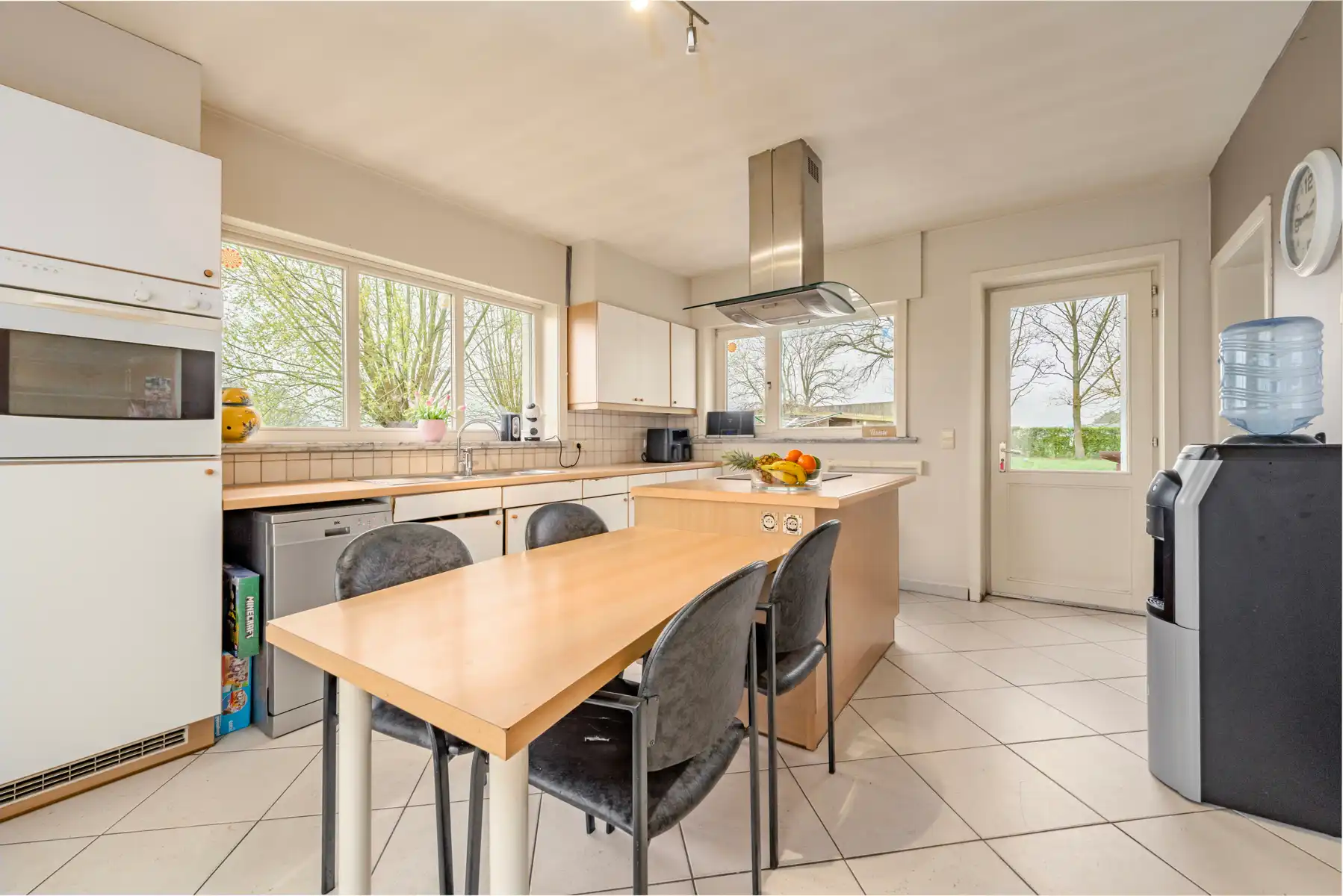 Vrijstaande woning met tuin en 4 slaapkamers foto 15