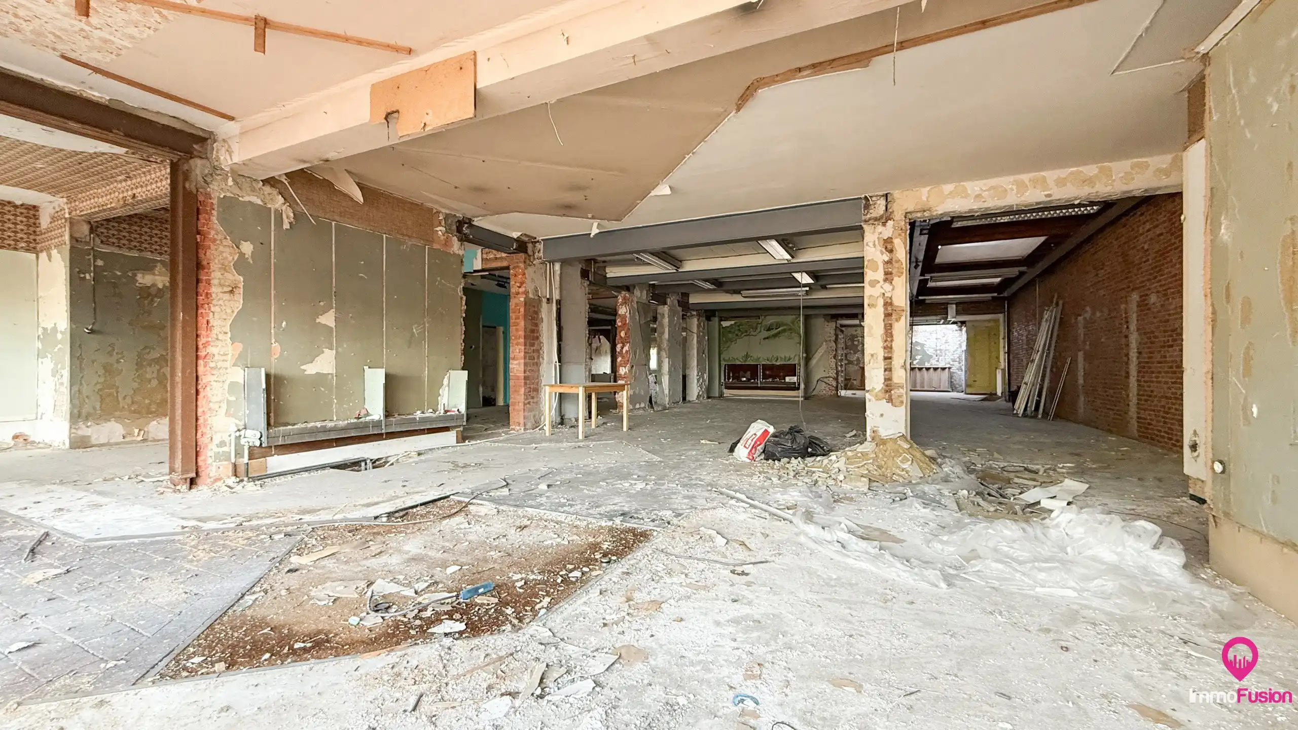 Ruim handelspand op toplocatie met woonmogelijkheid in Diest foto 11