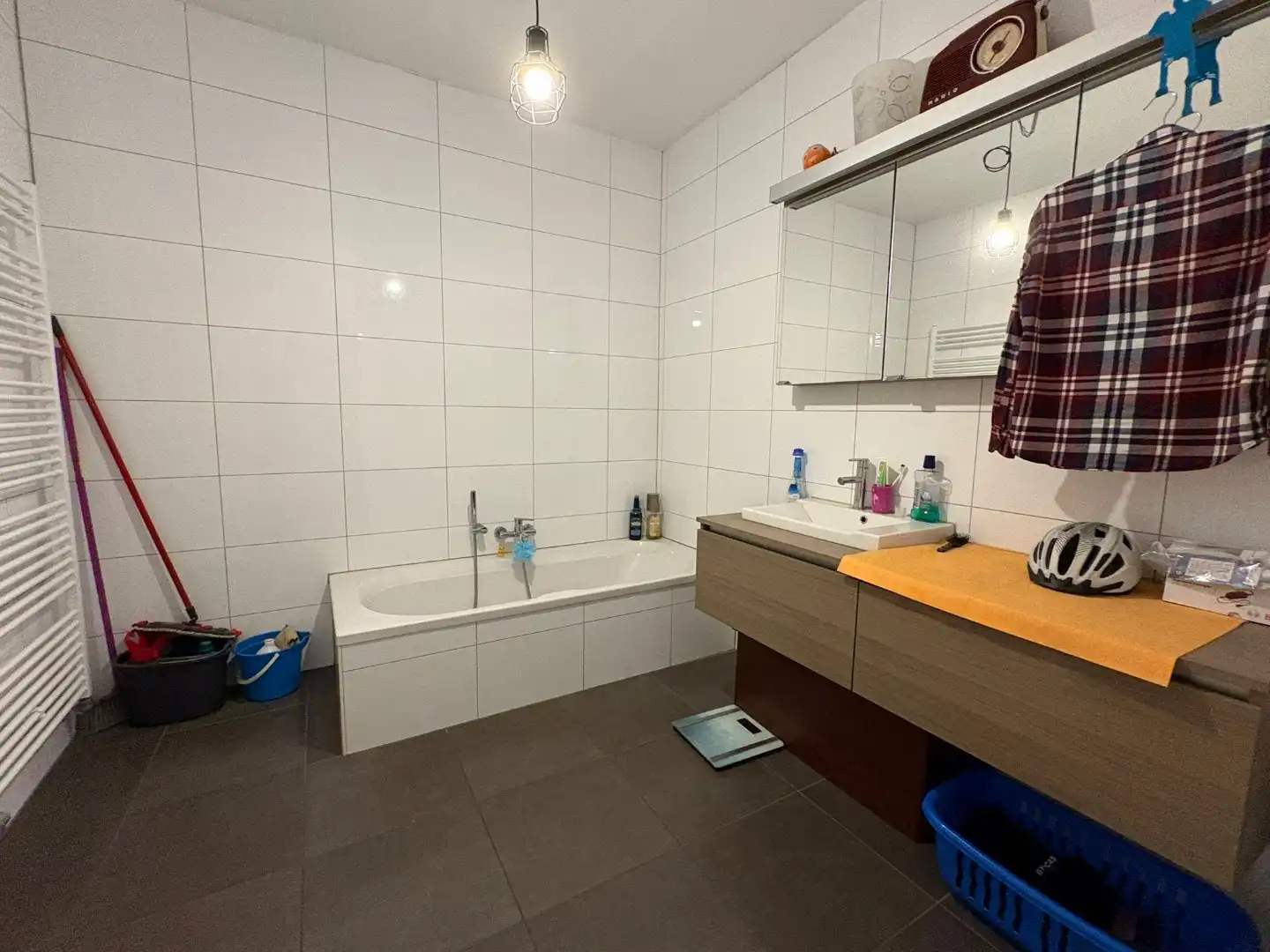 Ruim, energiezuinig appartement met 2 slpks, groot terras en autostaanplaats!  foto 6