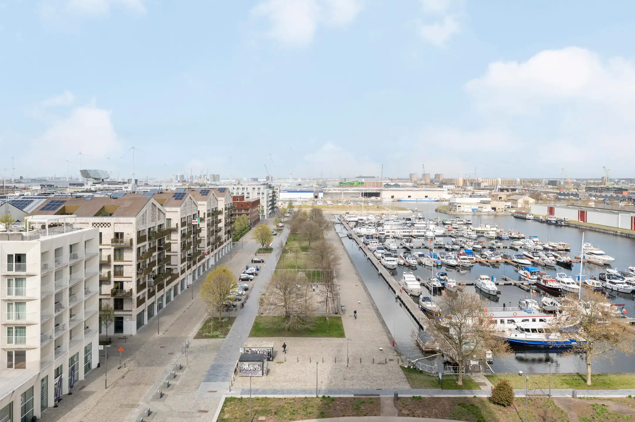ANTWERPEN - panoramisch zicht op de jachthaven met 3 kamers foto 2