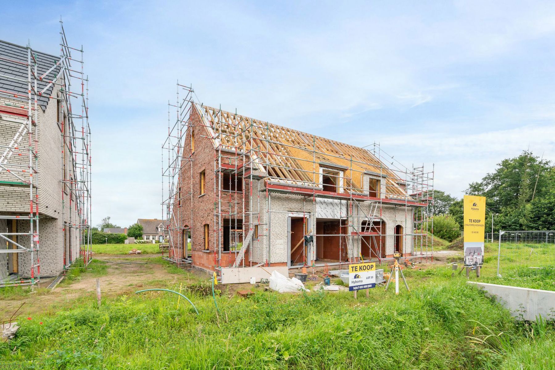 Landelijke, halfopen woningen foto 8