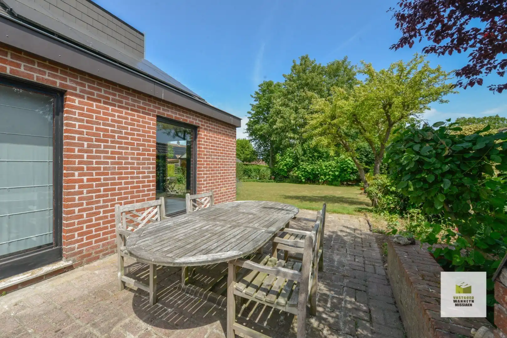 Vrijstaande woning op 700m2 met 3 slpk en zonnige tuin in woonwijk  foto 28