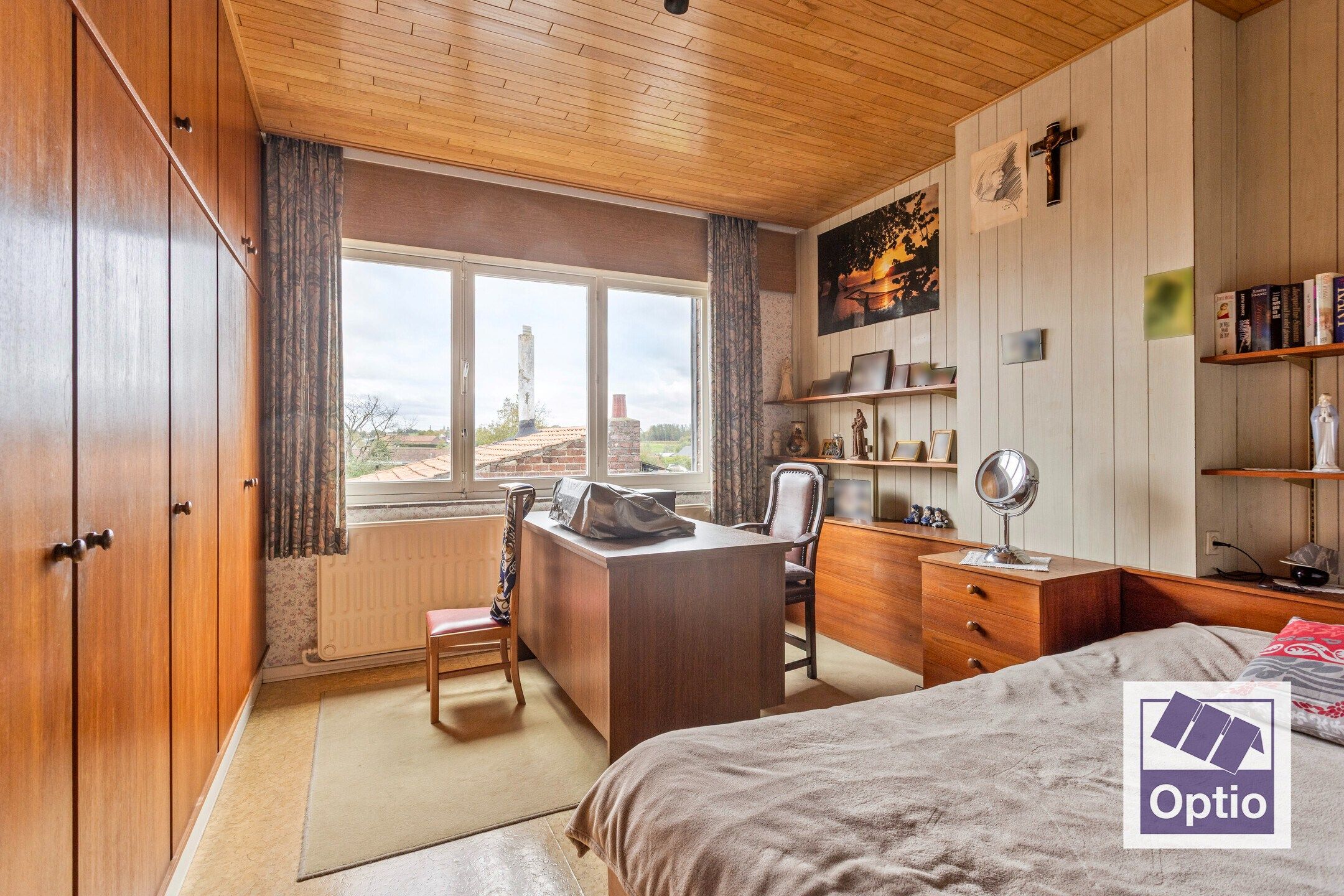 Woning met 5 slaapkamers en grote tuin. foto 20