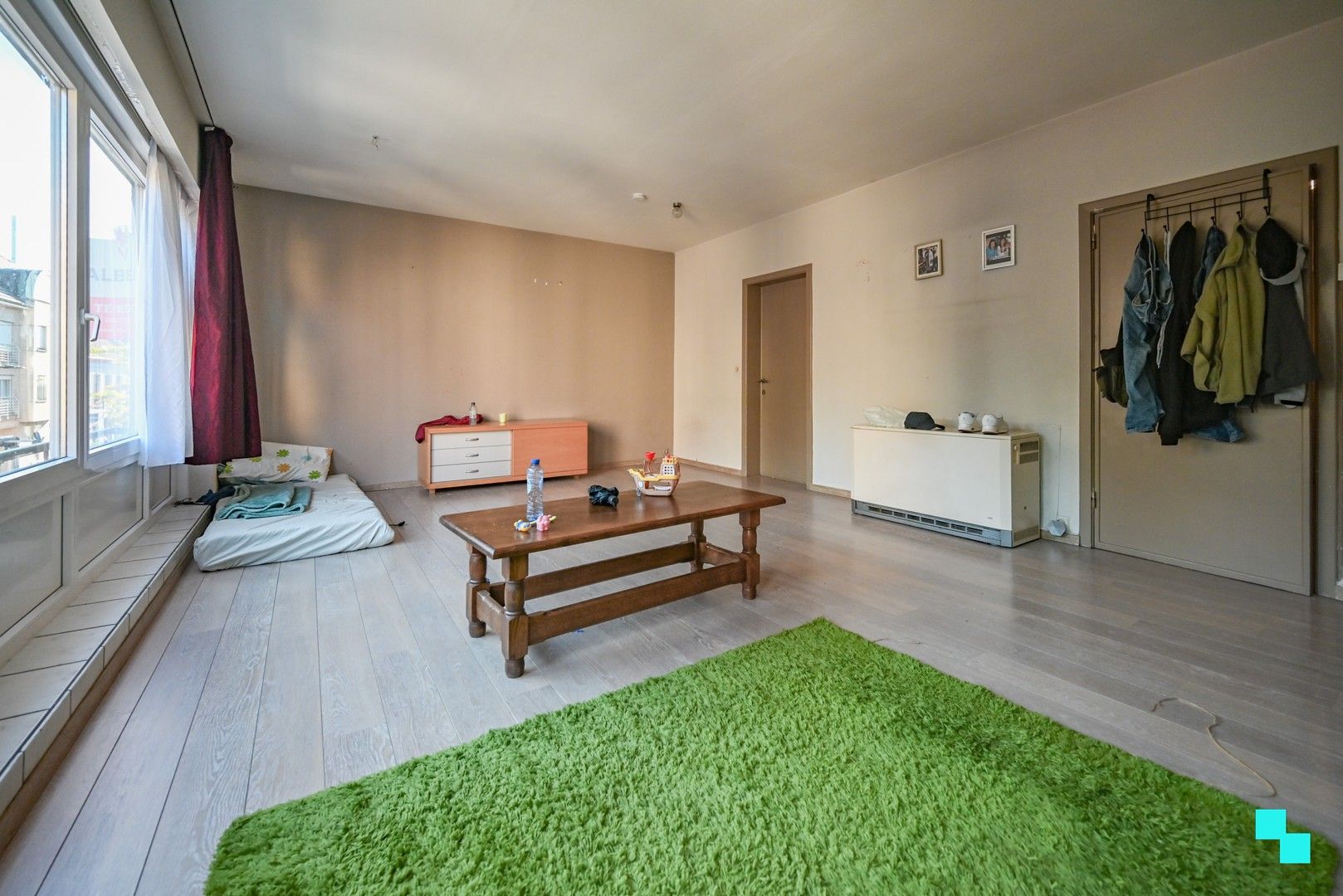 Interessante opbrengsteigendom in hartje Izegem foto 11