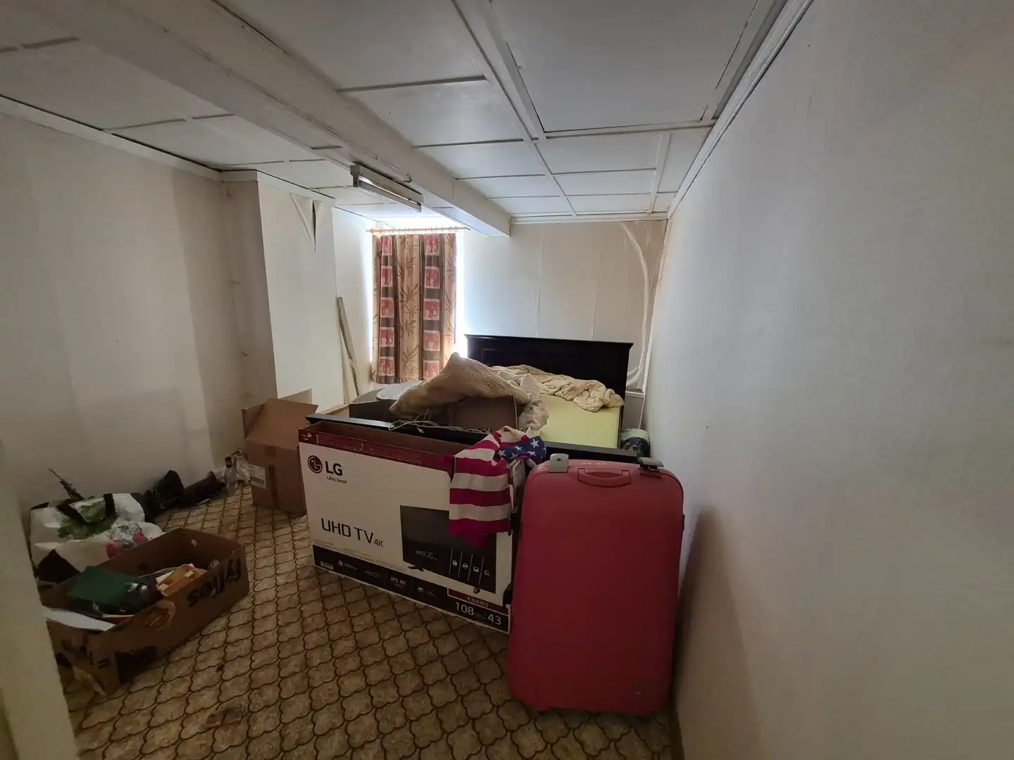 Te renoveren burgerwoning in hartje Sint-Truiden foto 9