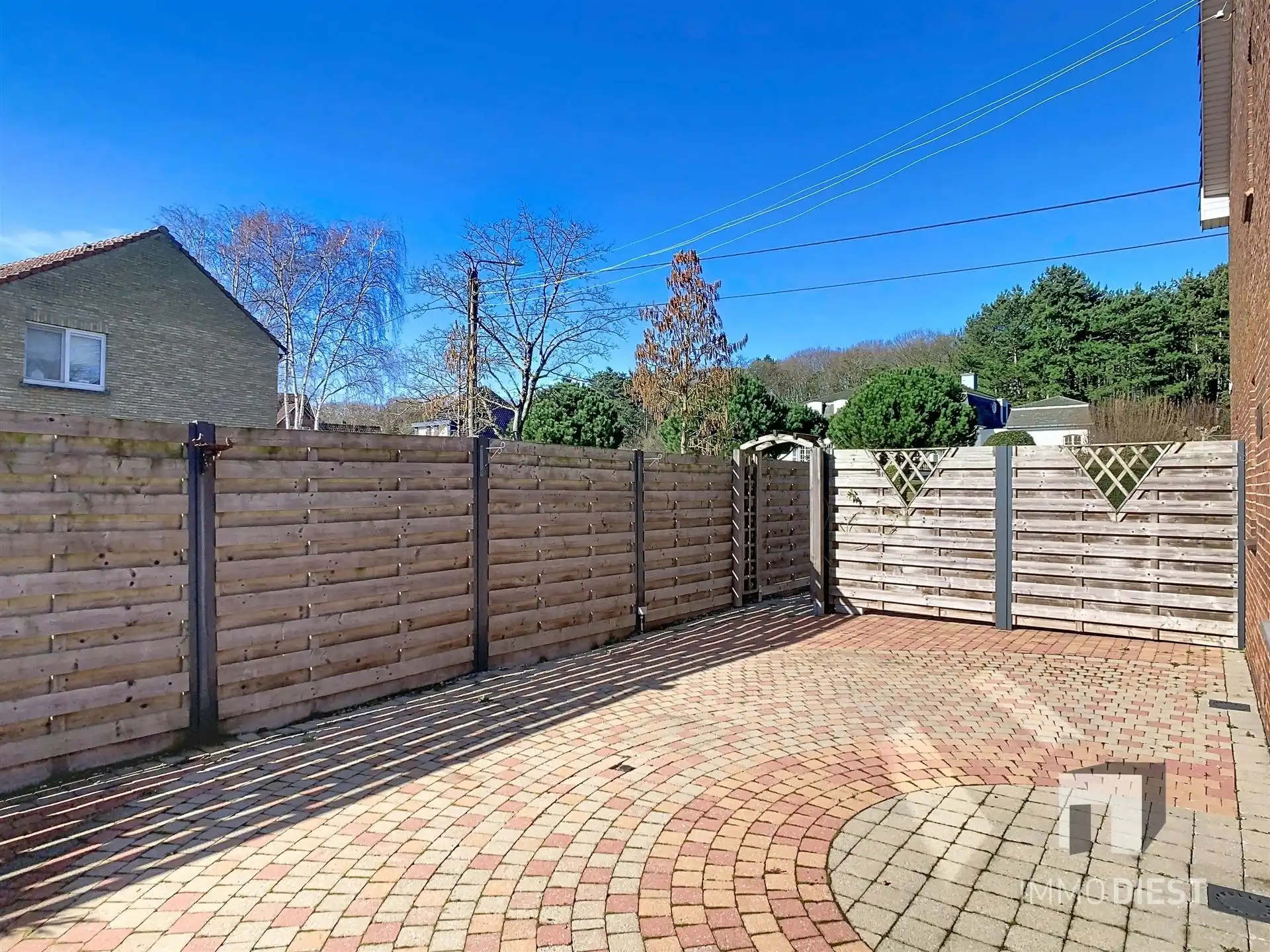 Woning met dubbele garage foto 27