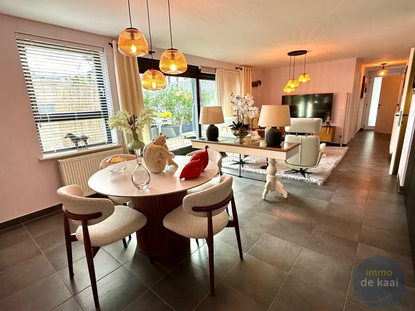 Appartement te koop foto {{pictureIndex}}