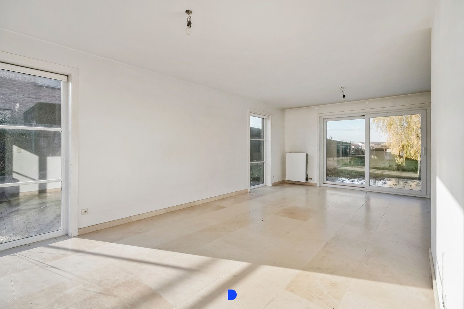 Halfopen woning met tuin in Oekene! foto 4