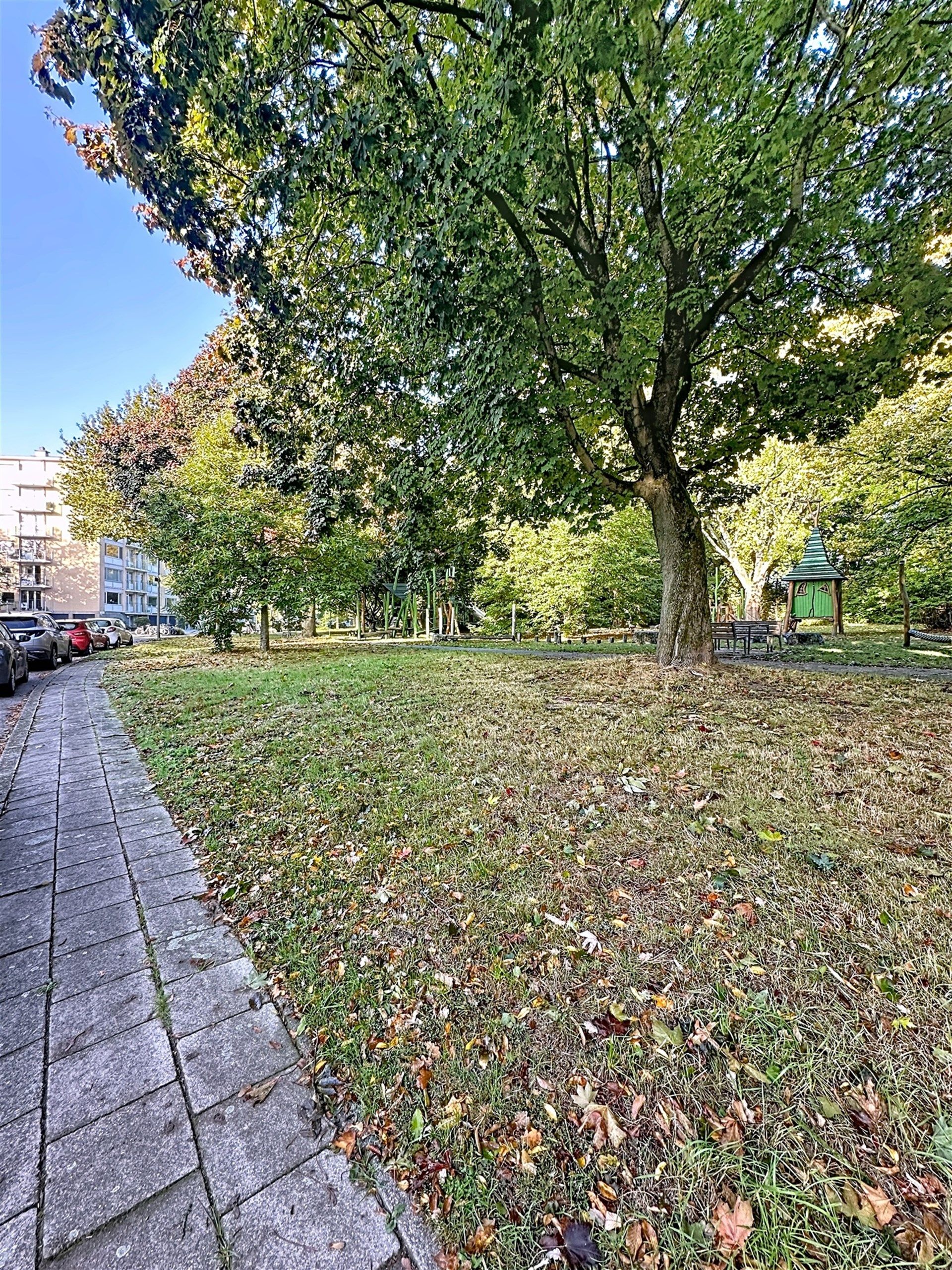 Gezellig appartement met één slaapkamer en privé tuin foto 18