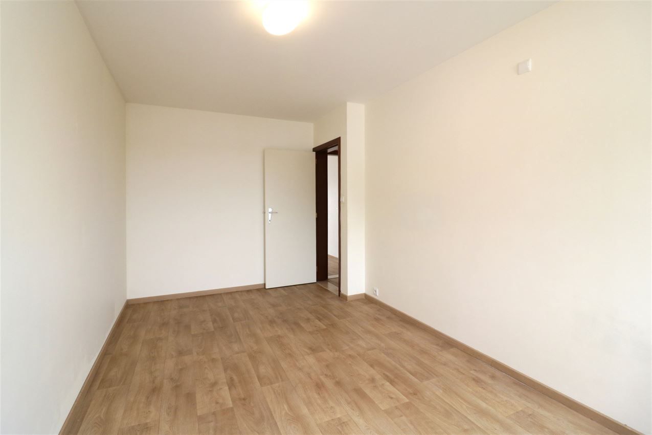 Opbrengsteigendom (handel & 4 app) op toplocatie foto 54