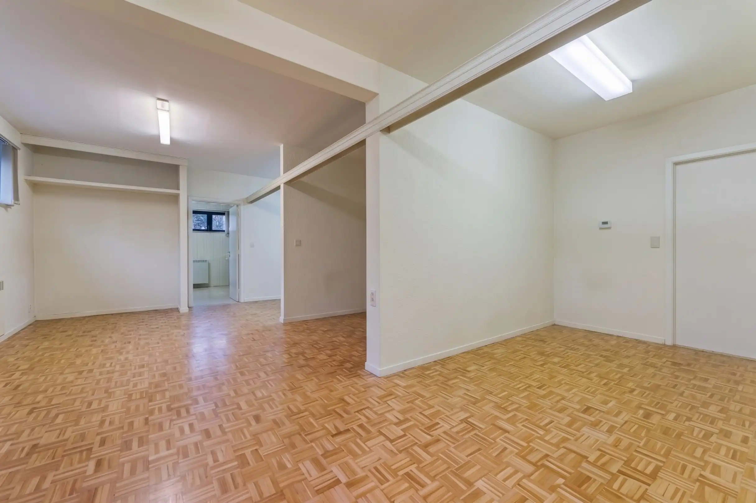 Authentieke villa met praktijkruimte en grote tuin te Hoepertingen foto 18