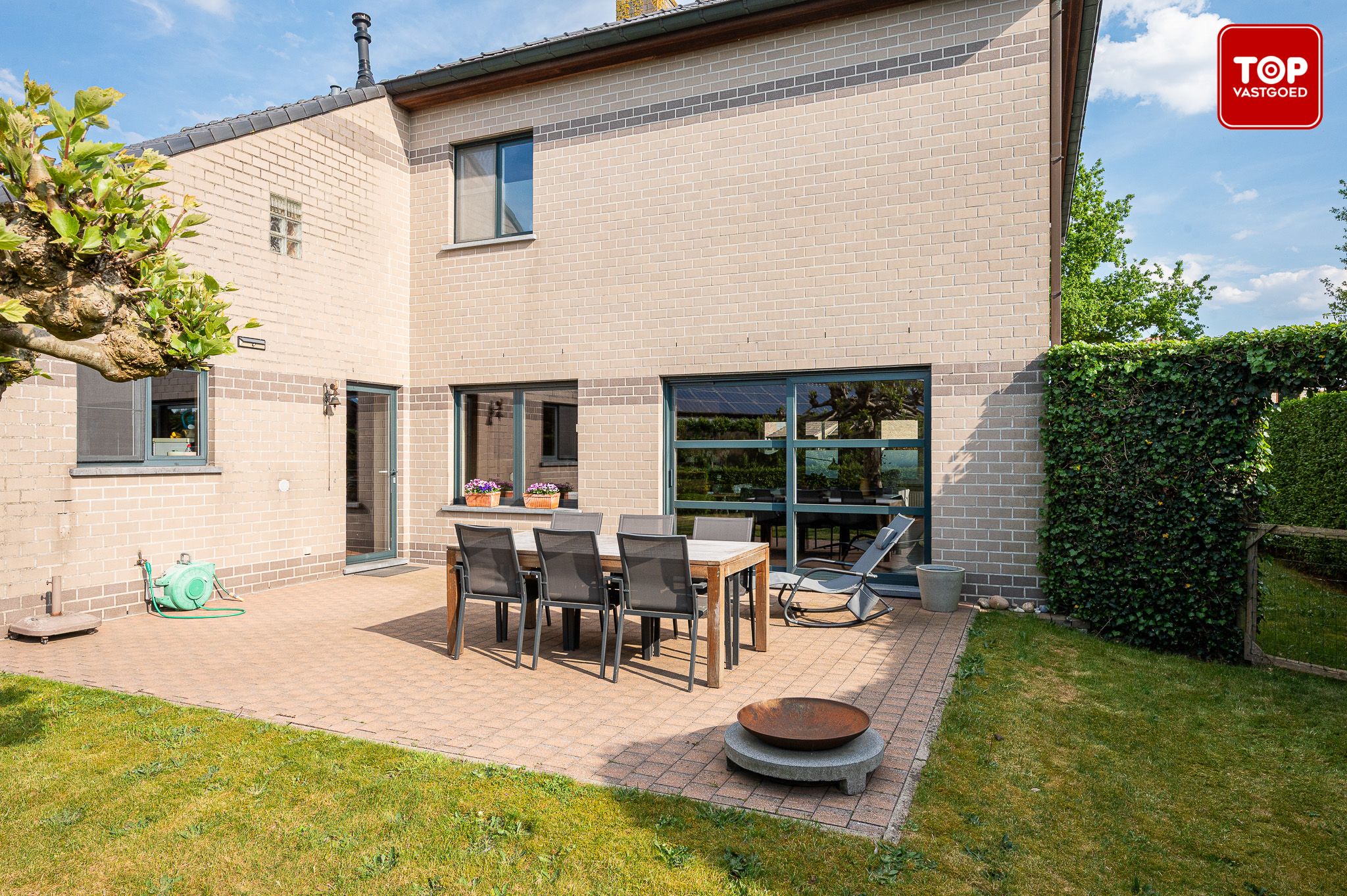 Energiezuinige villa met 4 slaapkamers, ruime tuin in een doodlopende straat foto 27