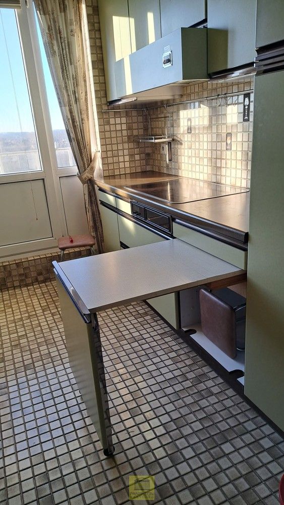 Ruim lichtrijk appartement op 12de verdieping - 4 slaapkamers! foto 5