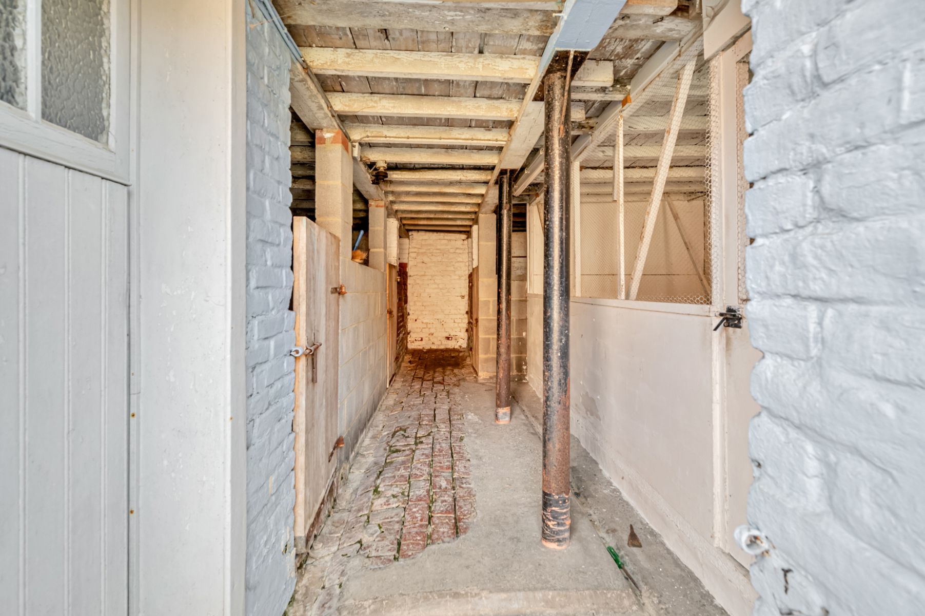 Hoeve + boomgaarden voor Para-agrarisch gebruik! foto 15