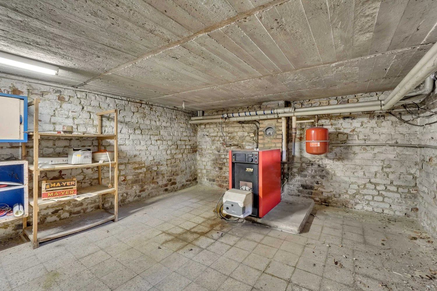 Hoeve op ruim perceel met extra bouwgrond foto 18