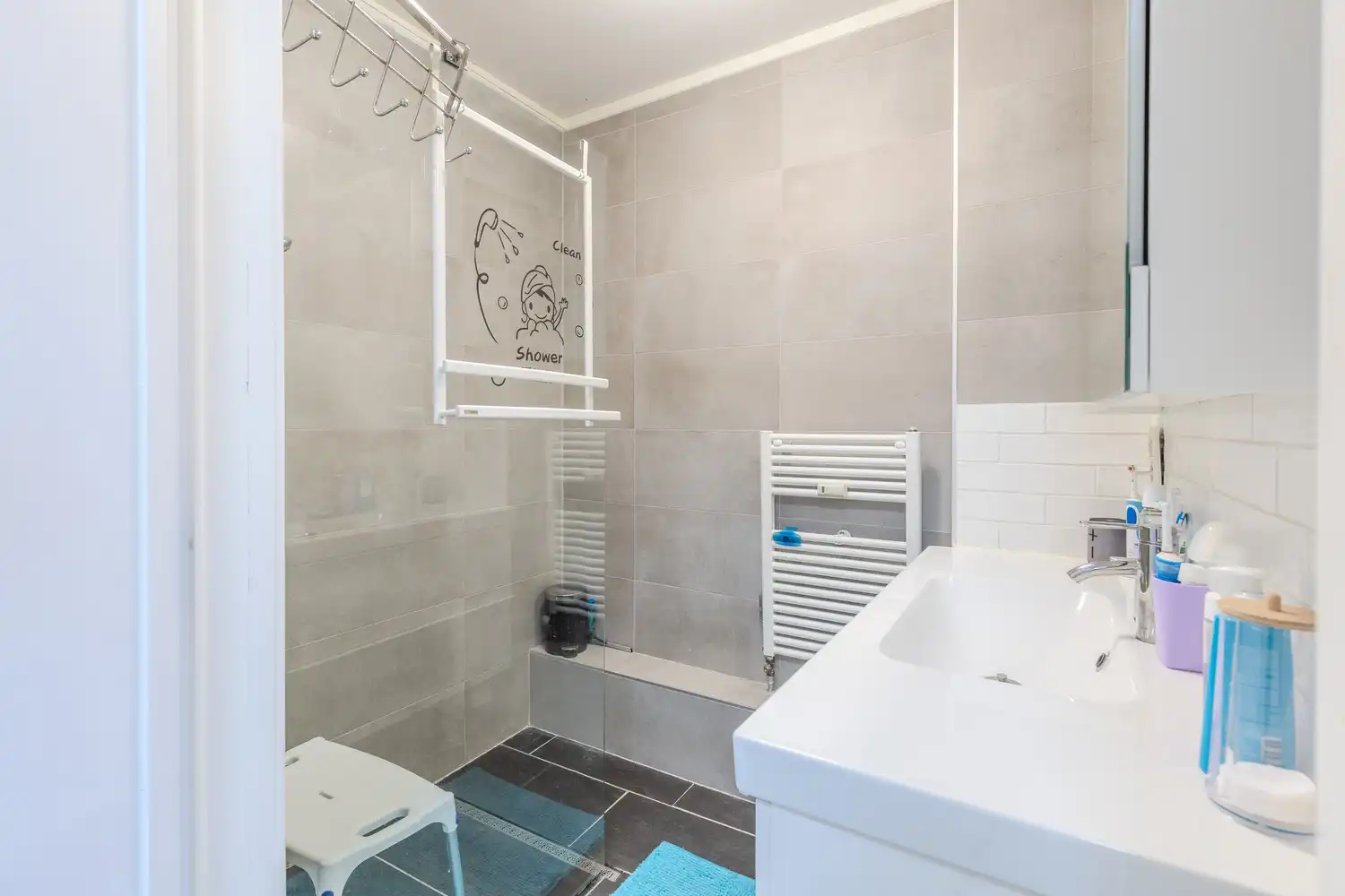 Gelijkvloers appartement met 3 slaapkamers, terras en garage in Uikhoven aan de Maas! foto 21