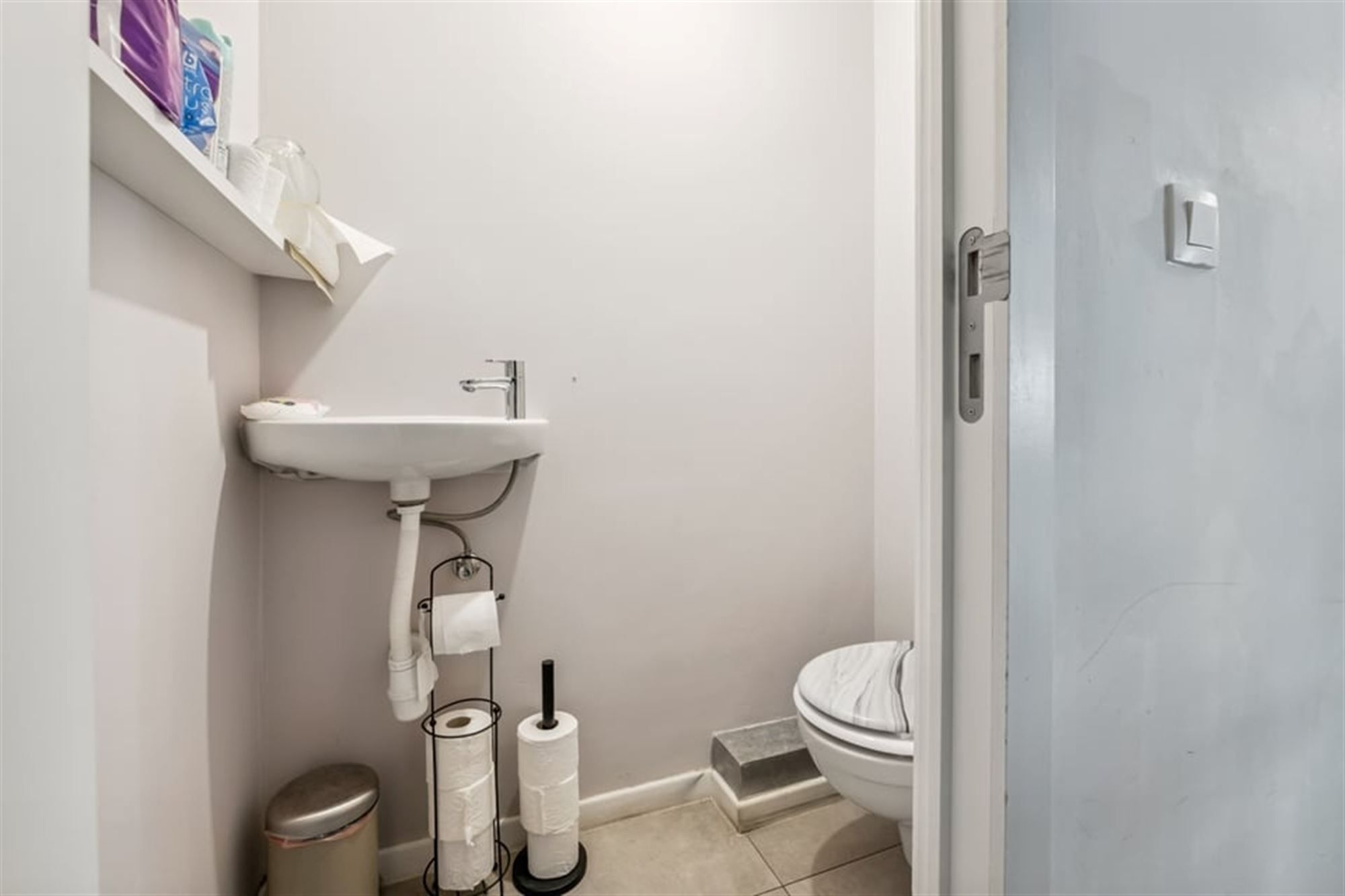 INTERESSANTE OPBRENGSTEIGENDOM MET HANDELSRUIMTE EN APPARTEMENT  foto 38