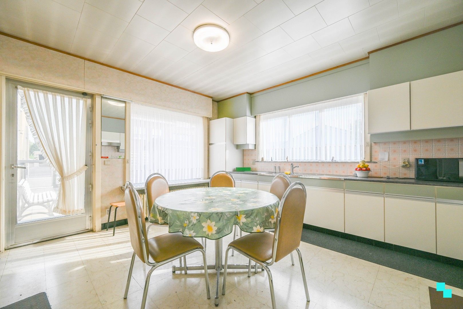 Hoekpand met 4 slaapkamers te Desselgem foto 13