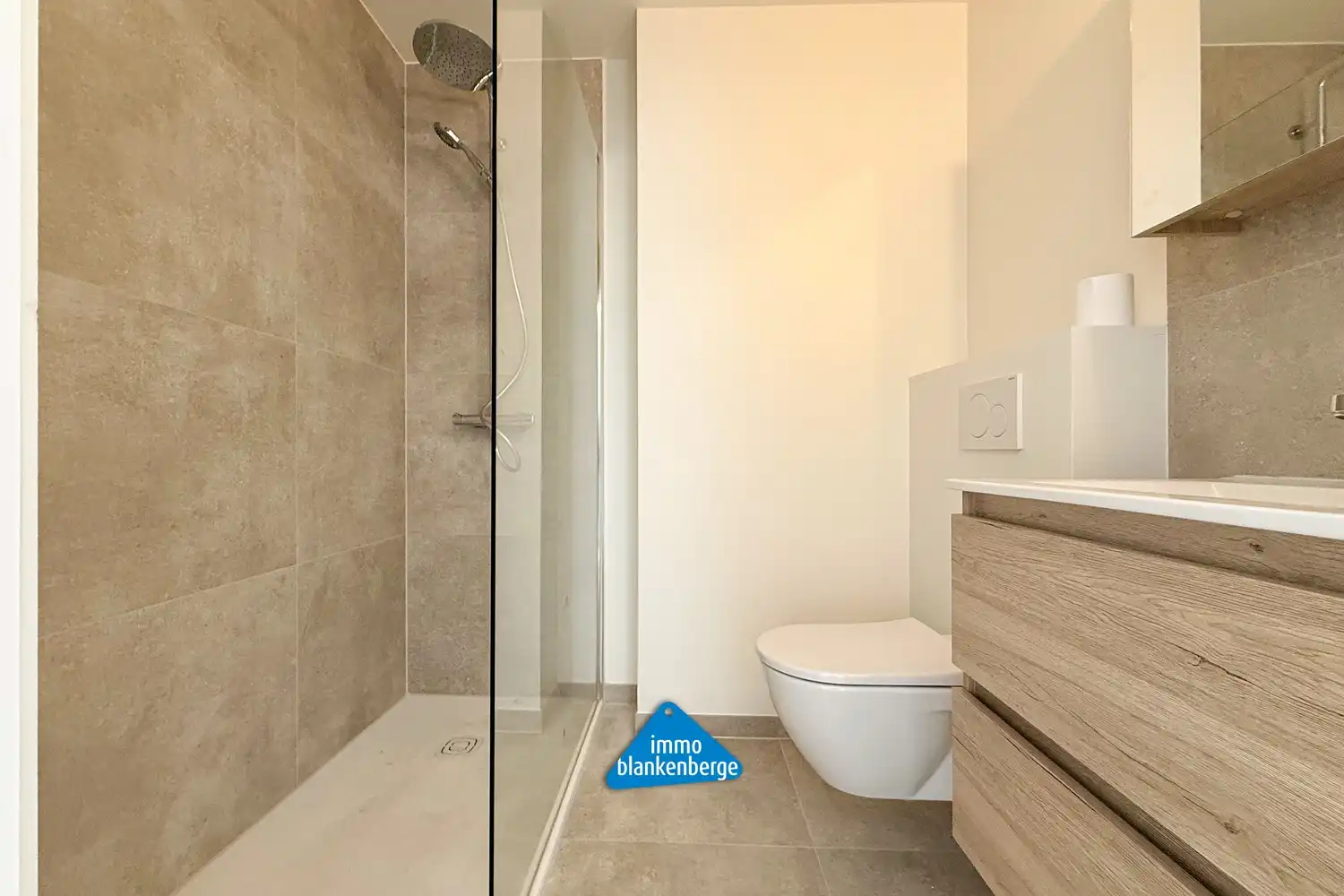 Stijlvol gerenoveerd appartement op toplocatie in Blankenberge foto 6