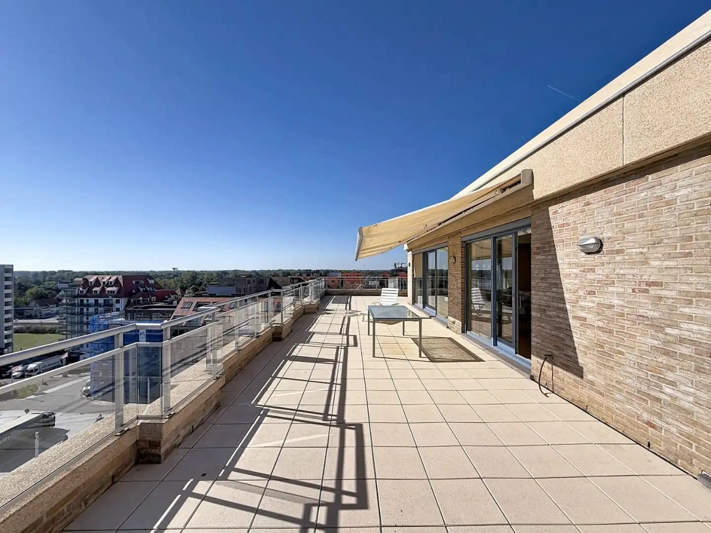Exclusieve penthouse met panoramisch uitzicht op een toplocatie te Nieuwpoort foto 7