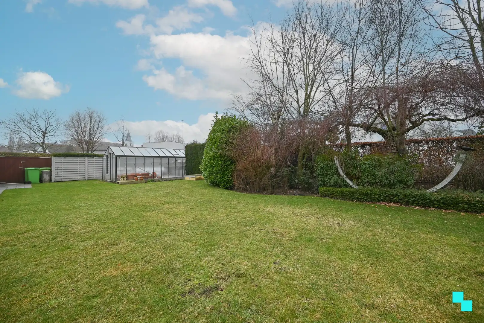 Verrassend ruime woning op hoekperceel te Izegem, Bosmolens foto 34