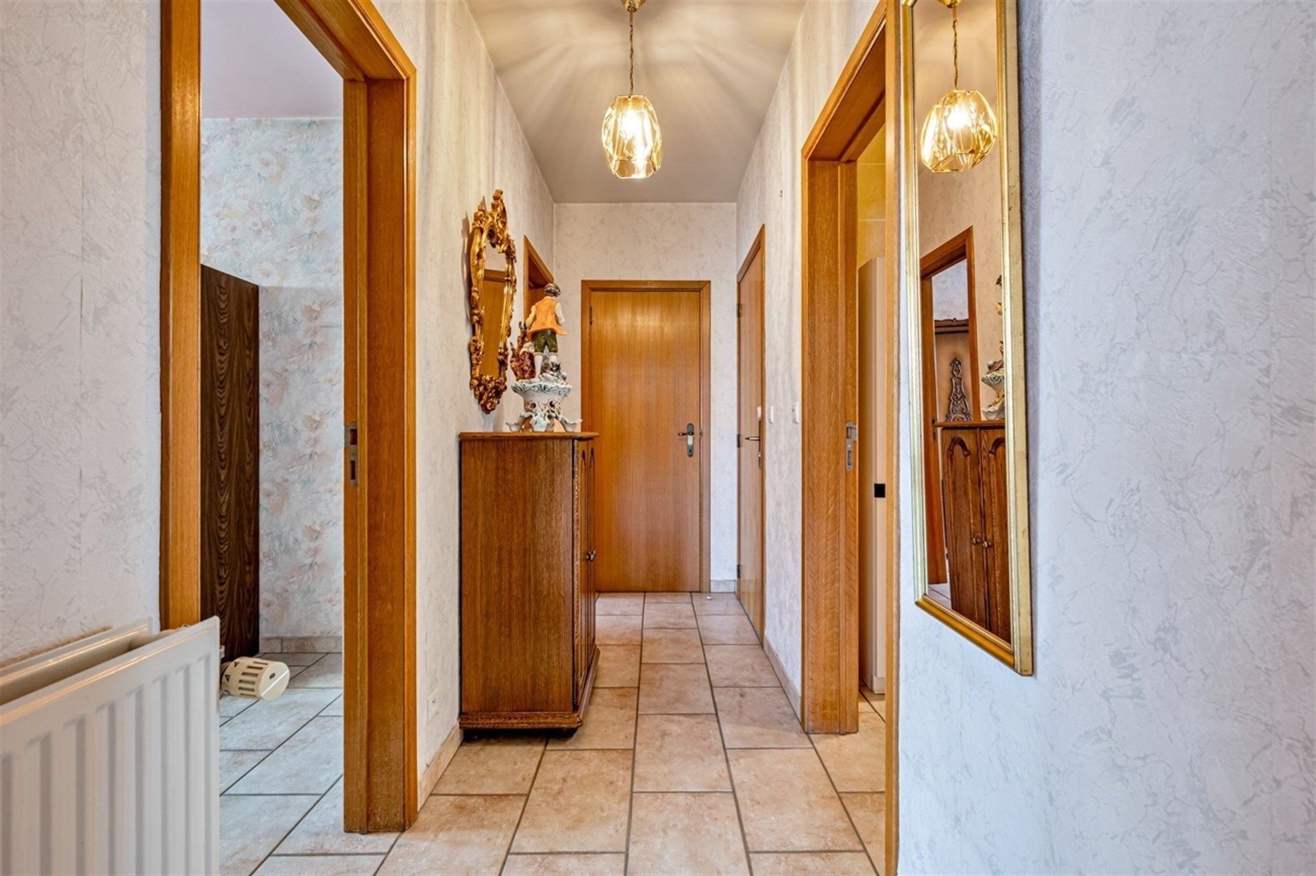 Ruim appartement met twee slaapkamers in het centrum van Aalst! foto 6
