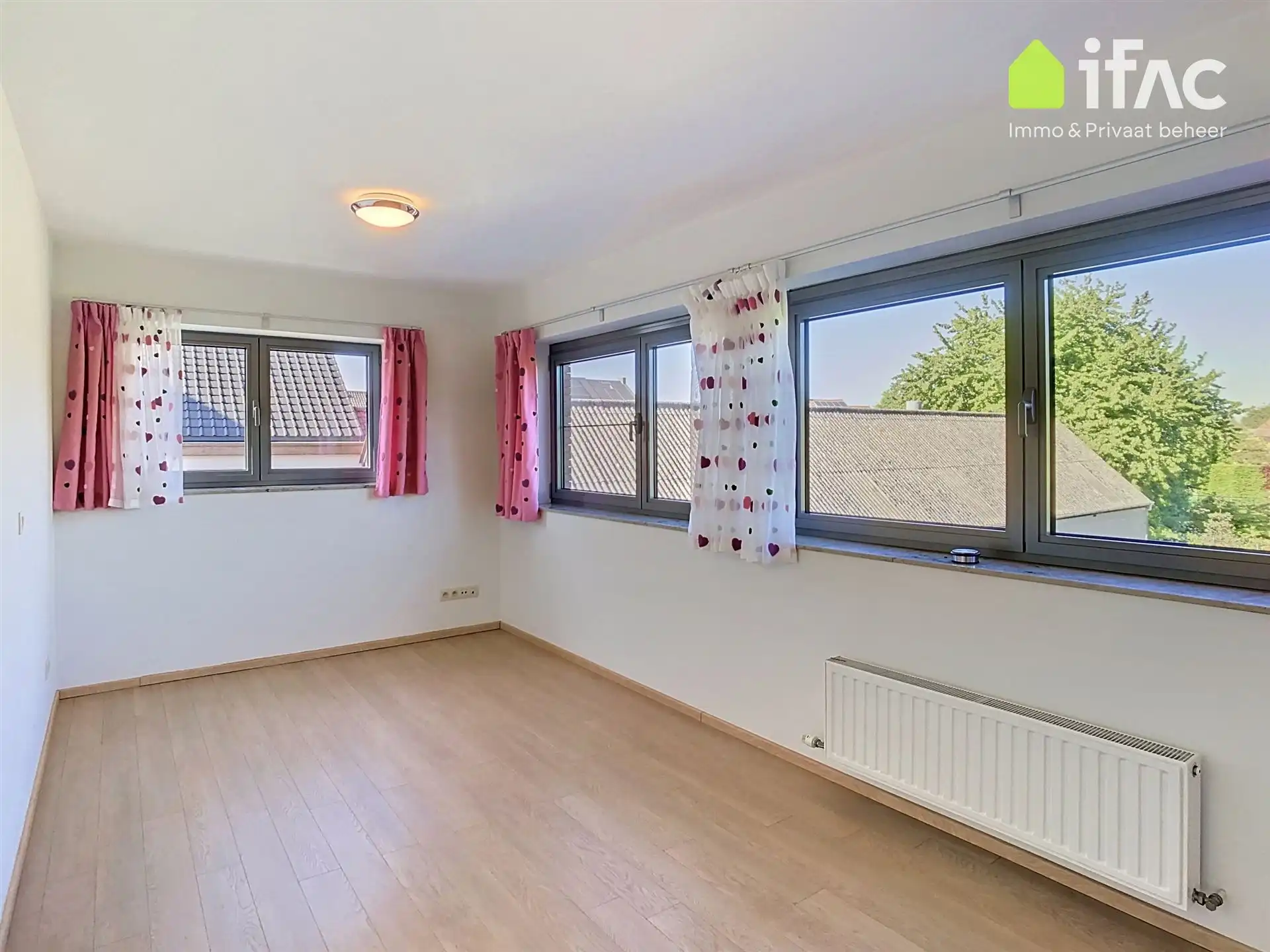 Energiezuinige woning met grote tuin in doodlopende straat foto 10