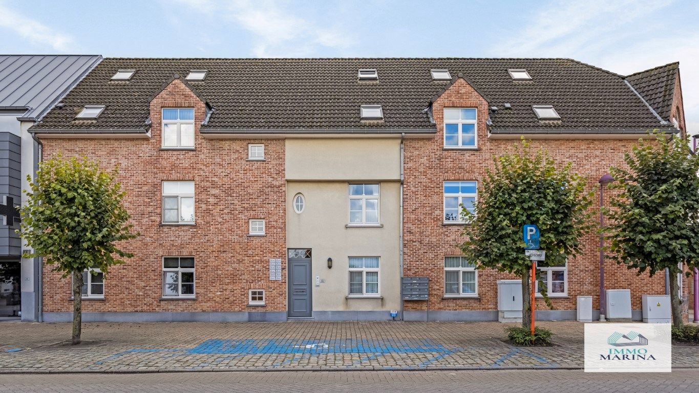 Instapklaar duplex-appartement met 3slpk foto 16